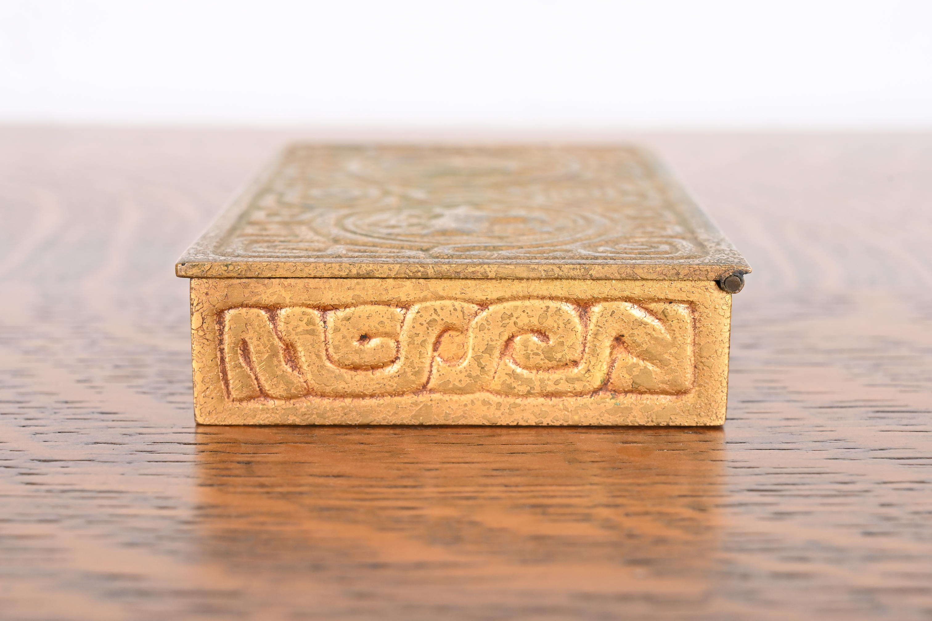 Tiffany Studios New York Art Deco 'Zodiac' Bronze Doré Box - Image 11