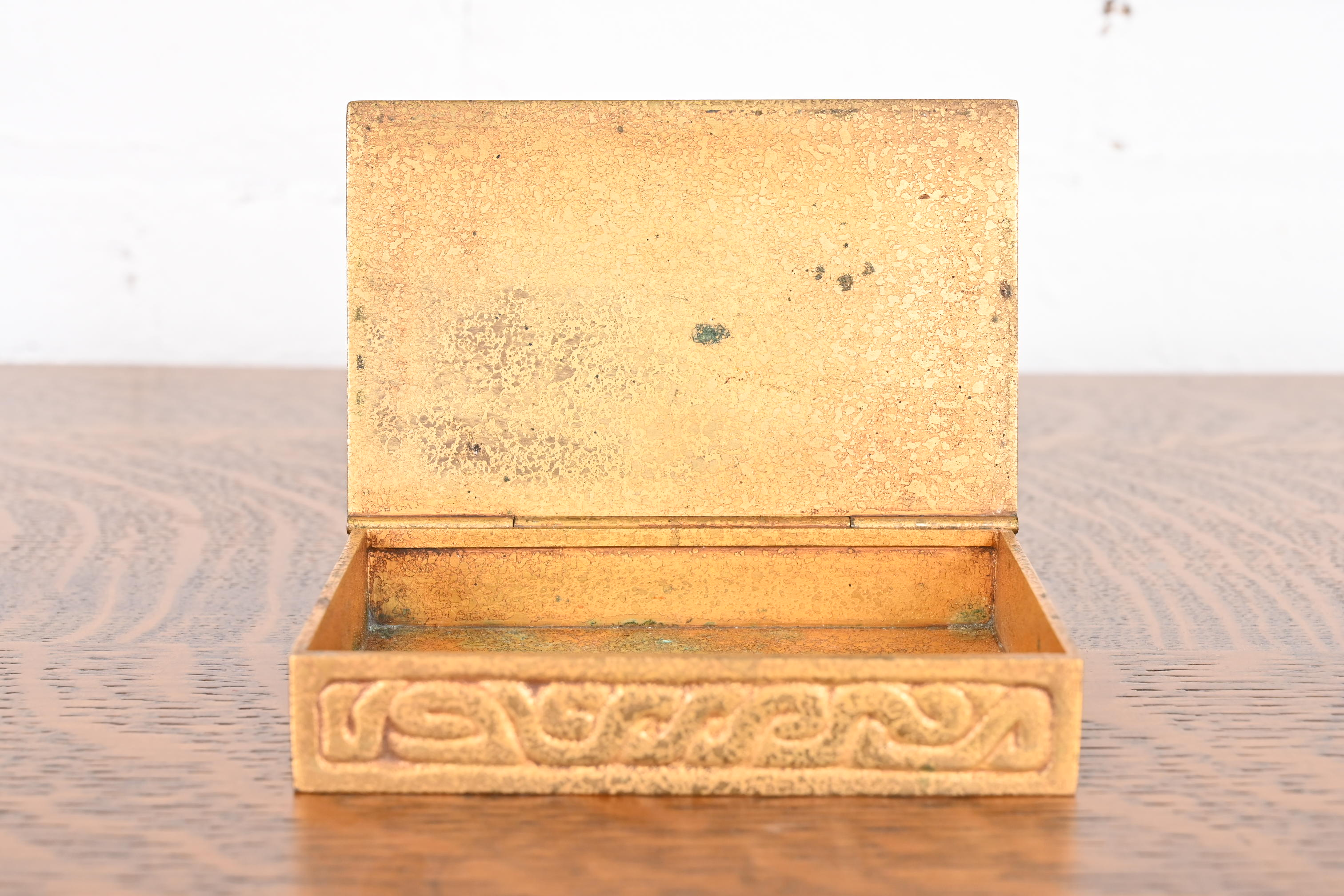 Tiffany Studios New York Art Deco 'Zodiac' Bronze Doré Box - Image 8