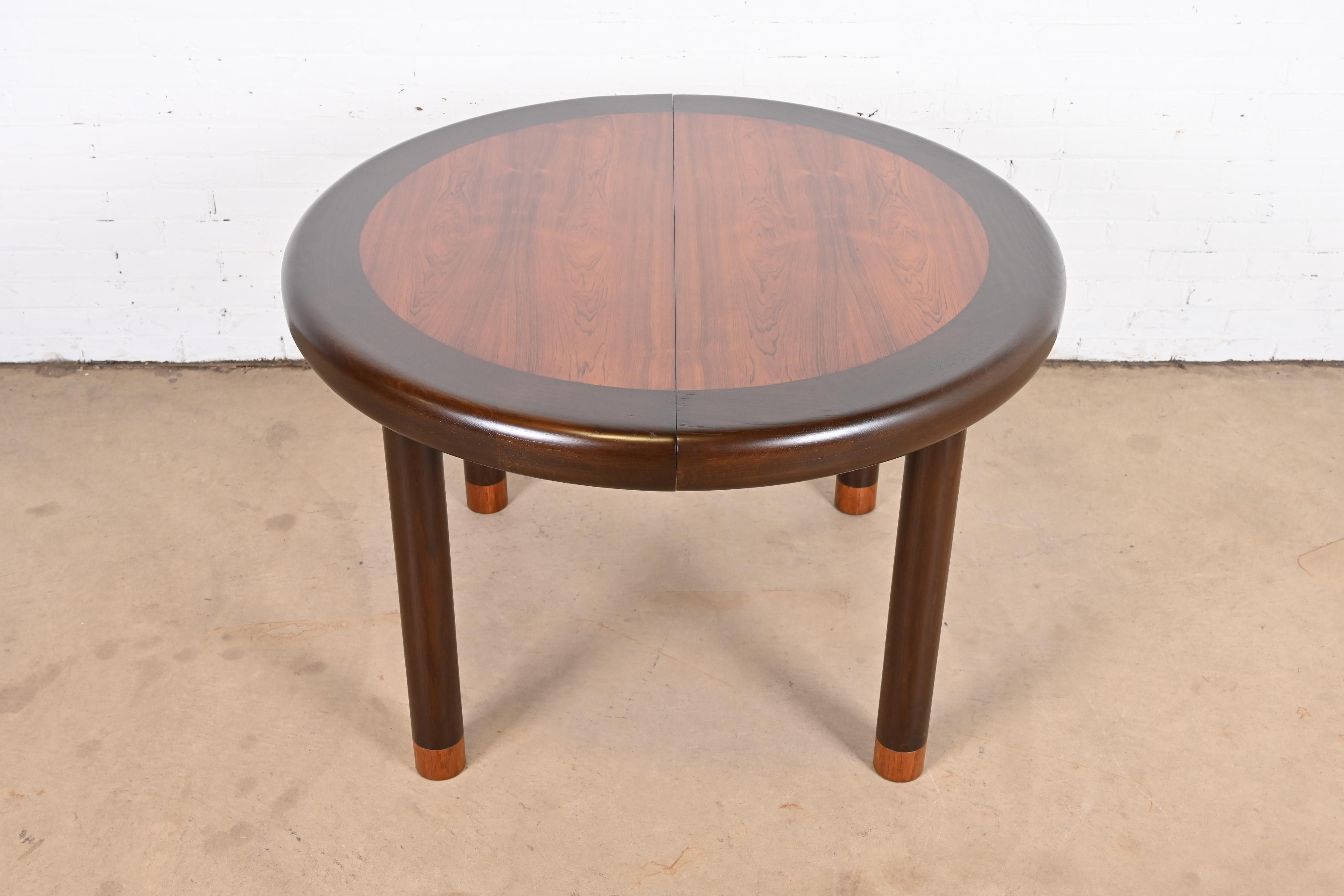 Dunbar Mid-Century Modern Banded Rosewood Extension Dining Table, Newly Refinished - Image 8