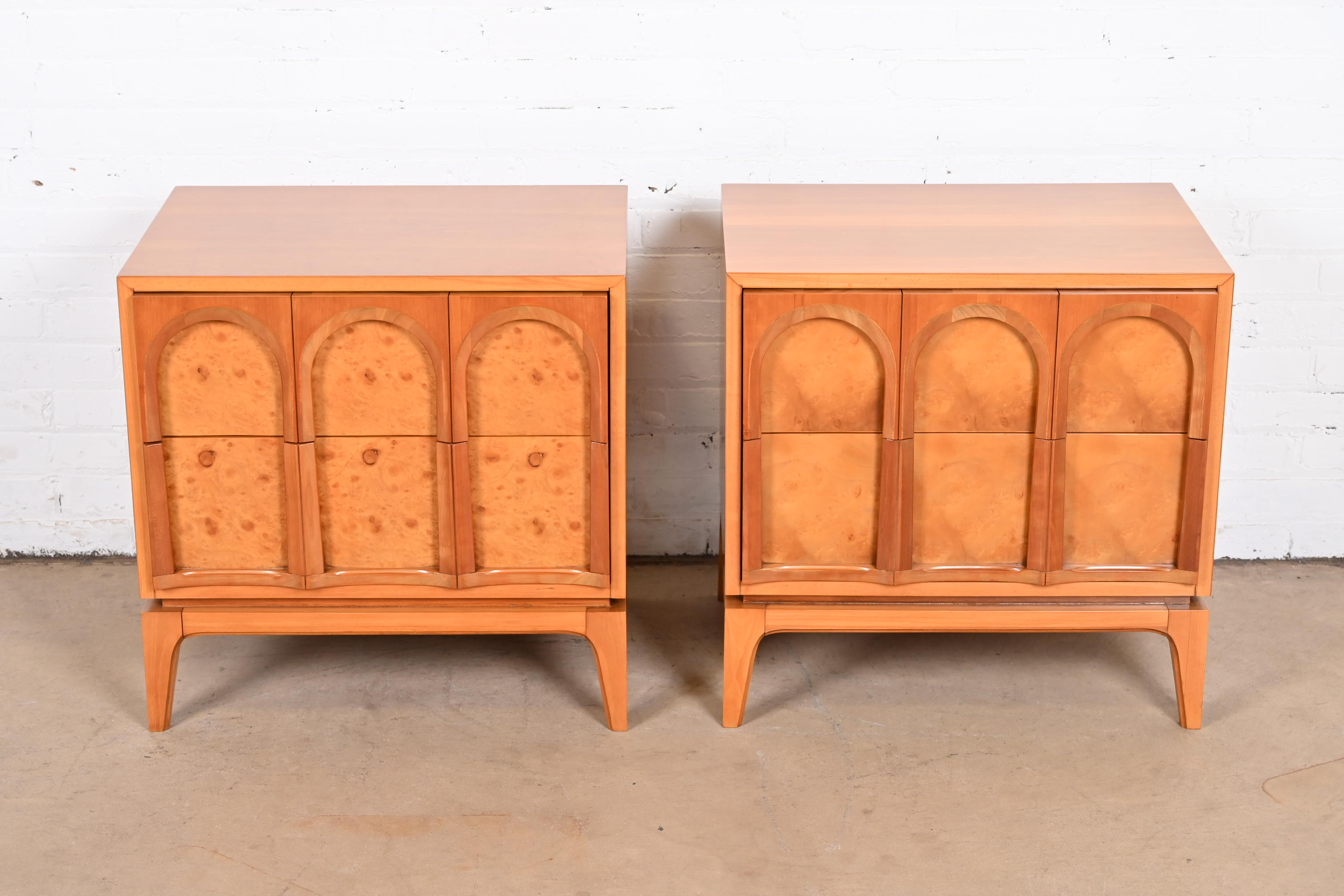 Thomasville Mid-Century Modern Burl Wood Nightstands, Newly Refinished - Image 3