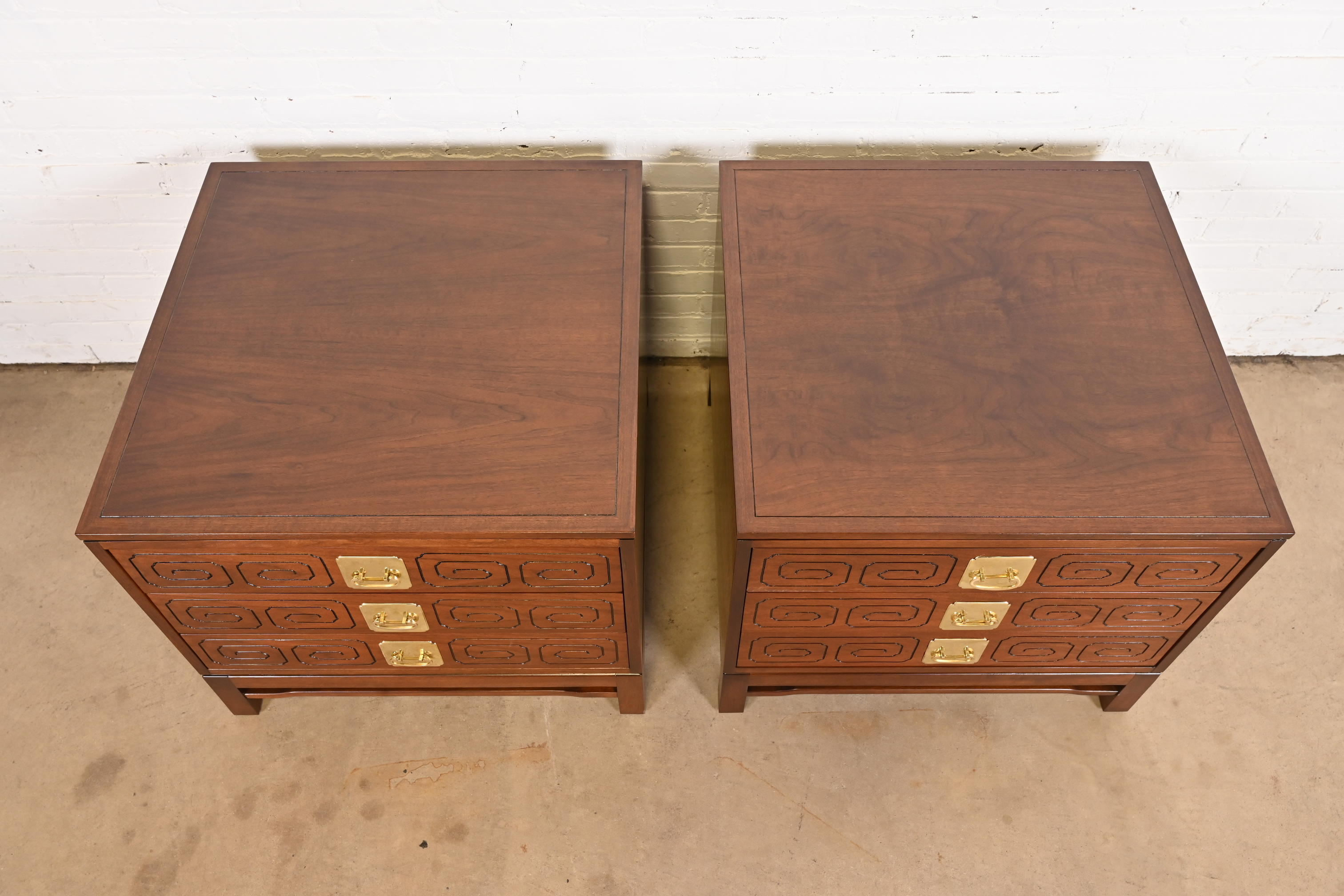 Widdicomb Mid-Century Modern Hollywood Regency Walnut Bedside Chests, Newly Refinished - Image 10