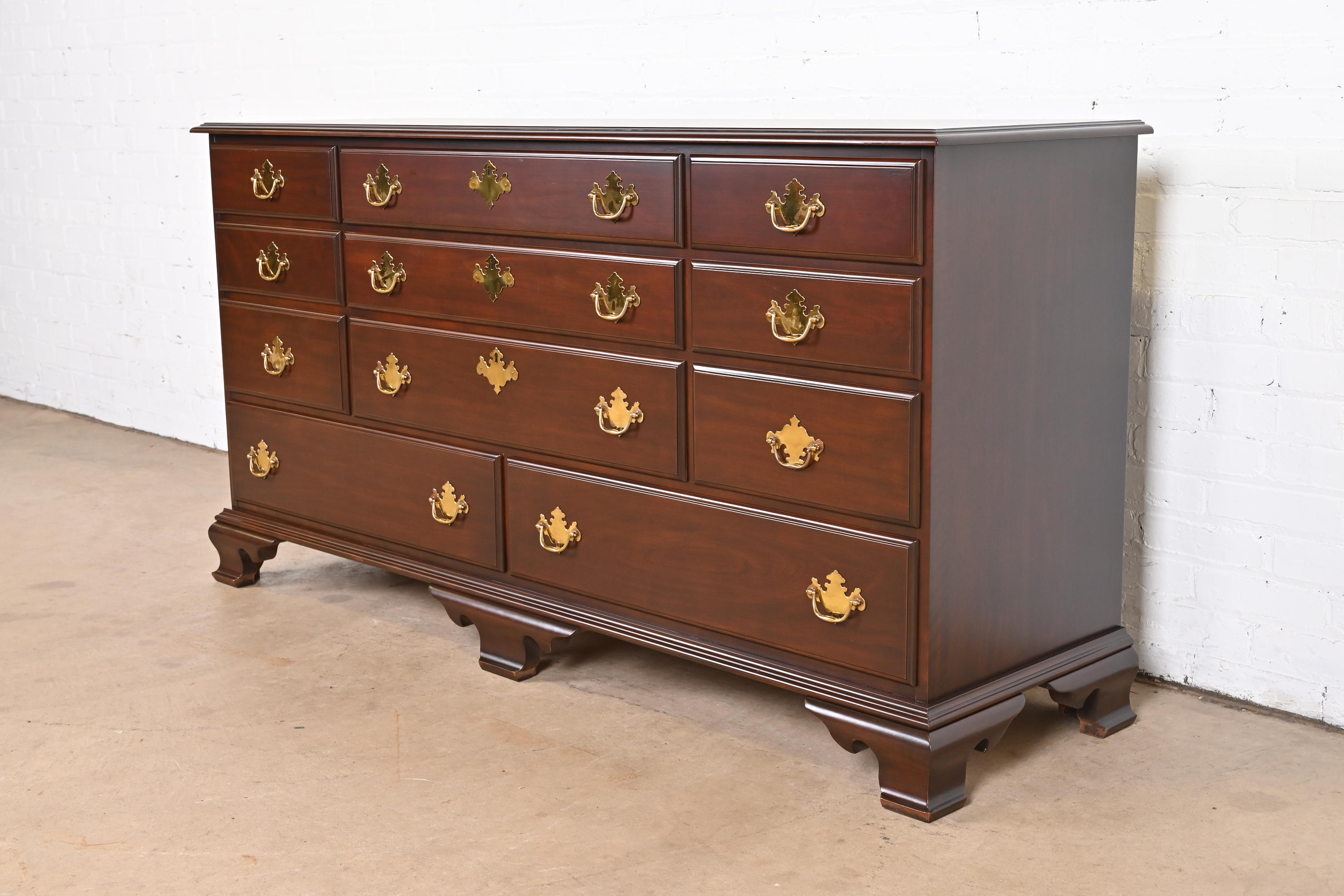 Harden Furniture Georgian Carved Solid Cherry Wood Long Dresser, Newly Restored - Image 2