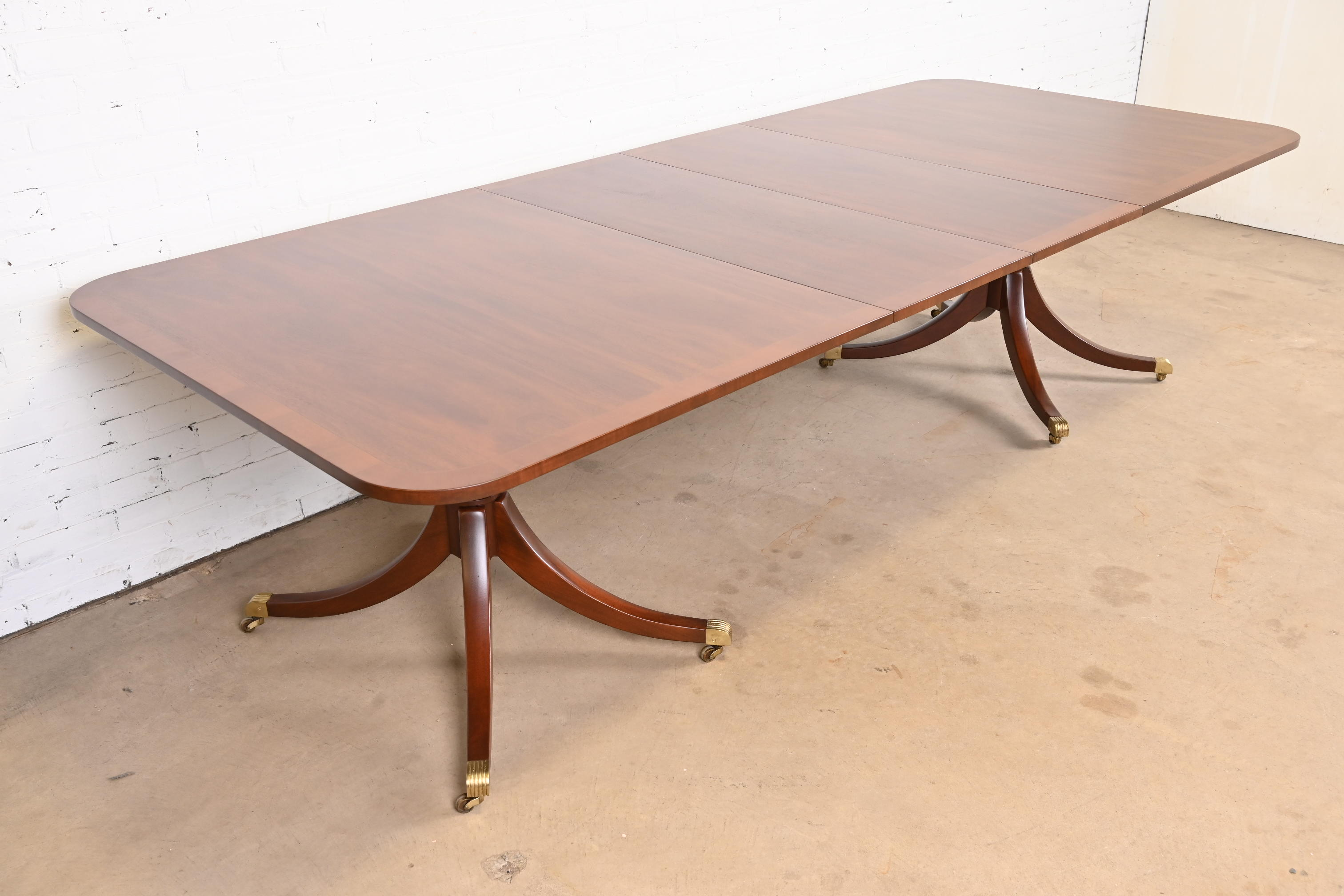 Kittinger Georgian Banded Mahogany Double Pedestal Extension Dining Table, Newly Refinished - Image 3