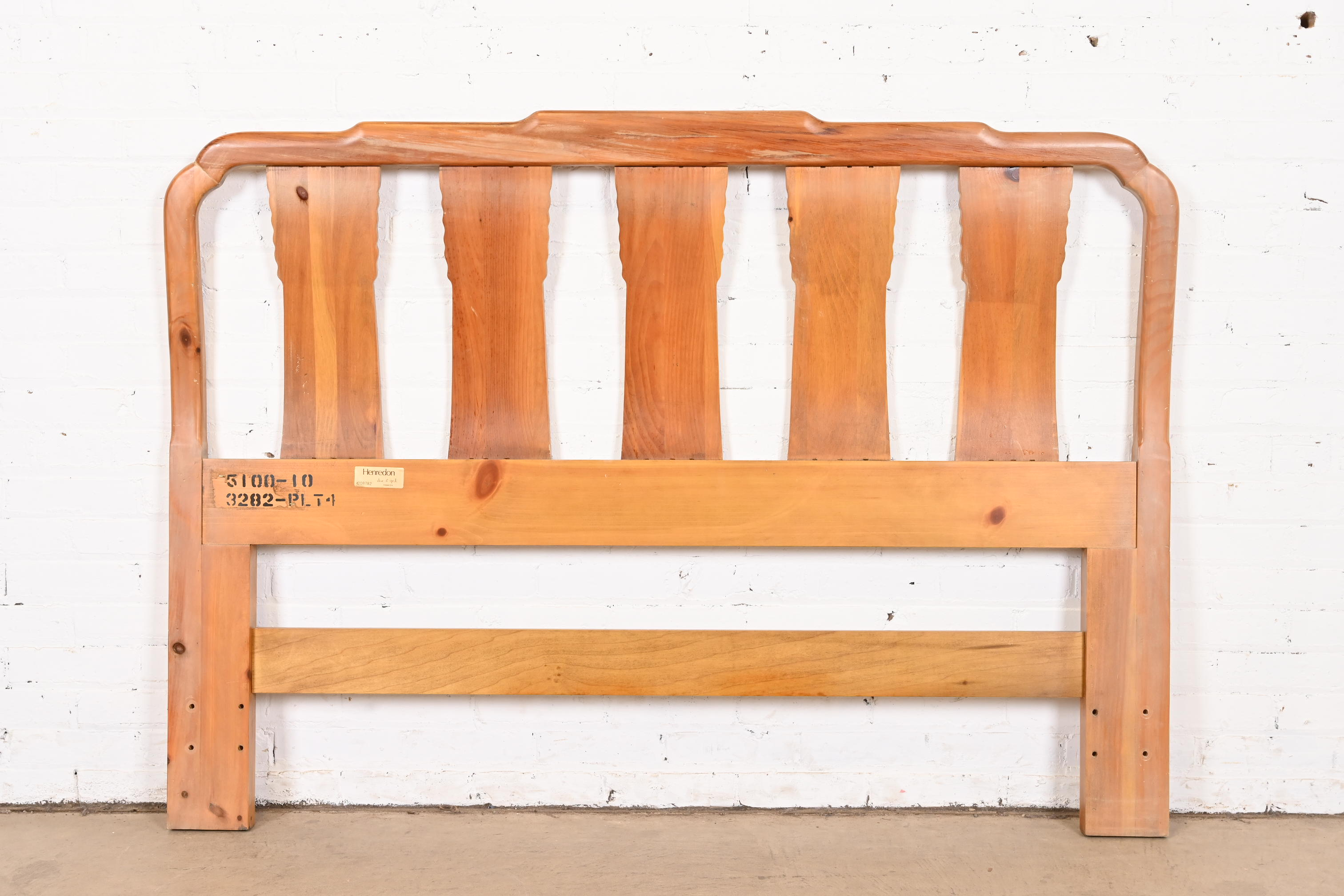 Henredon Chinoiserie Solid Pine Queen Size Headboard With Dragon Motifs, Circa 1970s - Image 8
