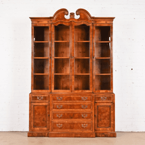 Henredon Georgian Carved Mahogany Lighted Breakfront Bookcase Cabinet