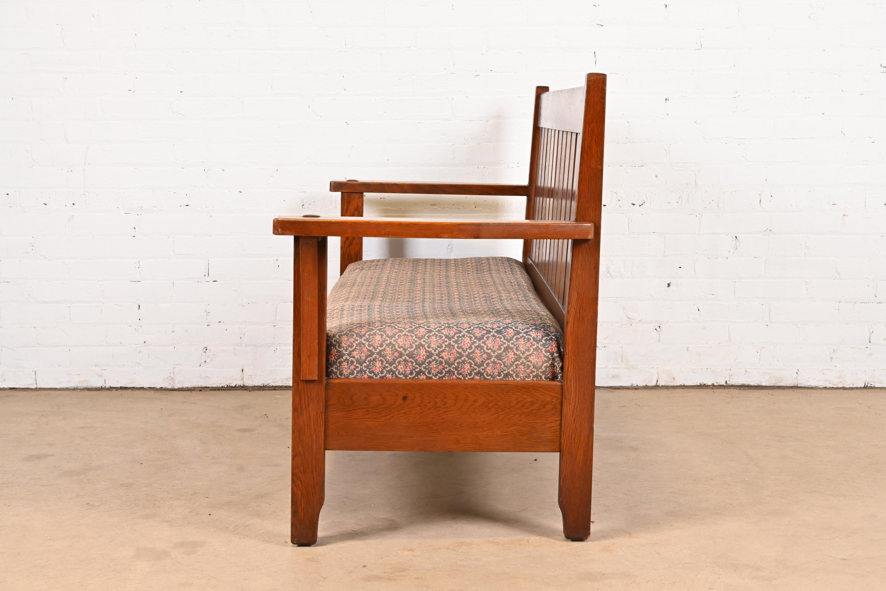 Antique L. & J. G. Stickley Mission Oak Arts & Crafts Open Arm Settee or Loveseat, Circa 1900 - Image 9