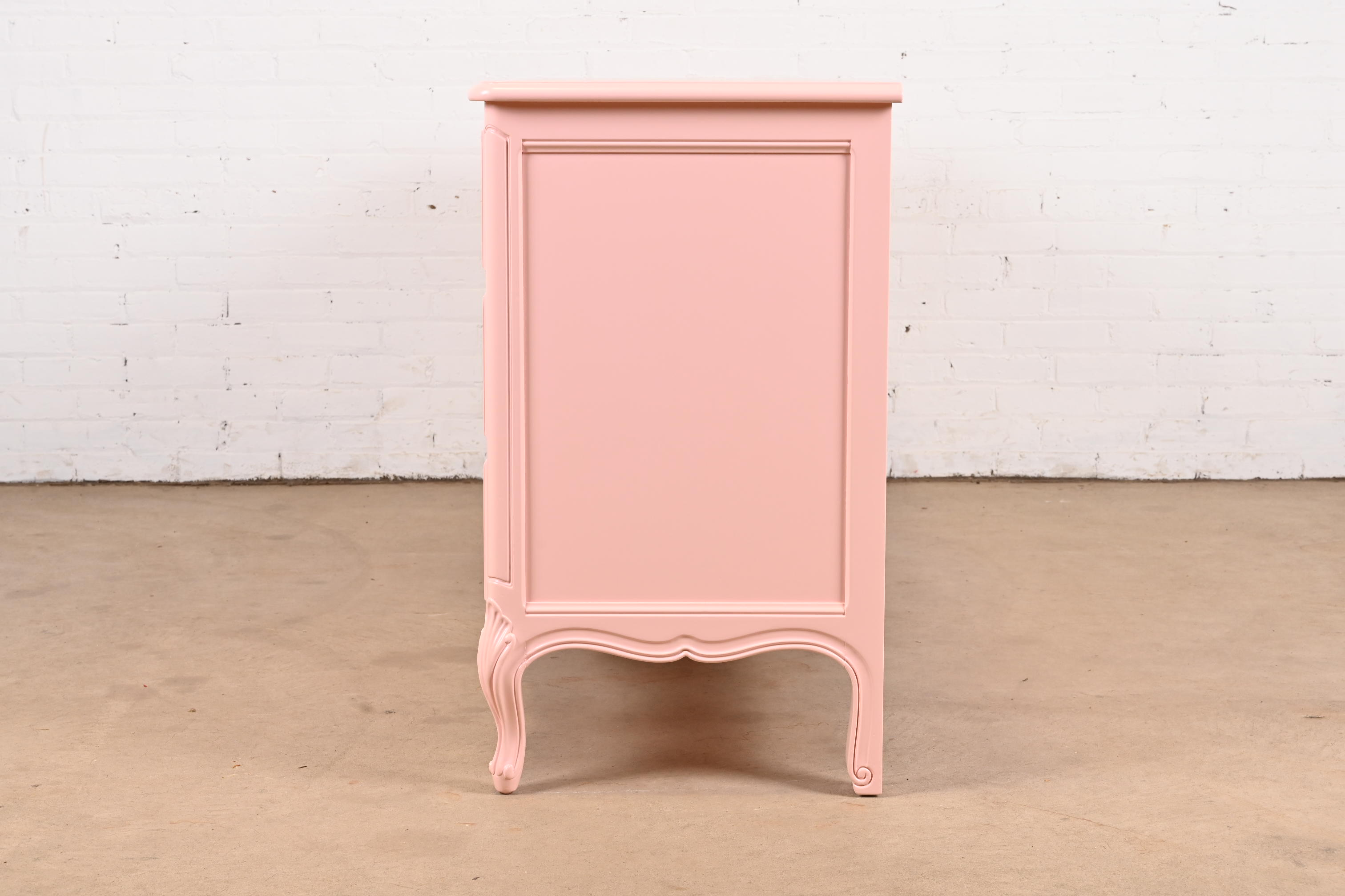 Henredon French Provincial Louis XV Pink Lacquered Triple Dresser, Newly Refinished - Image 10