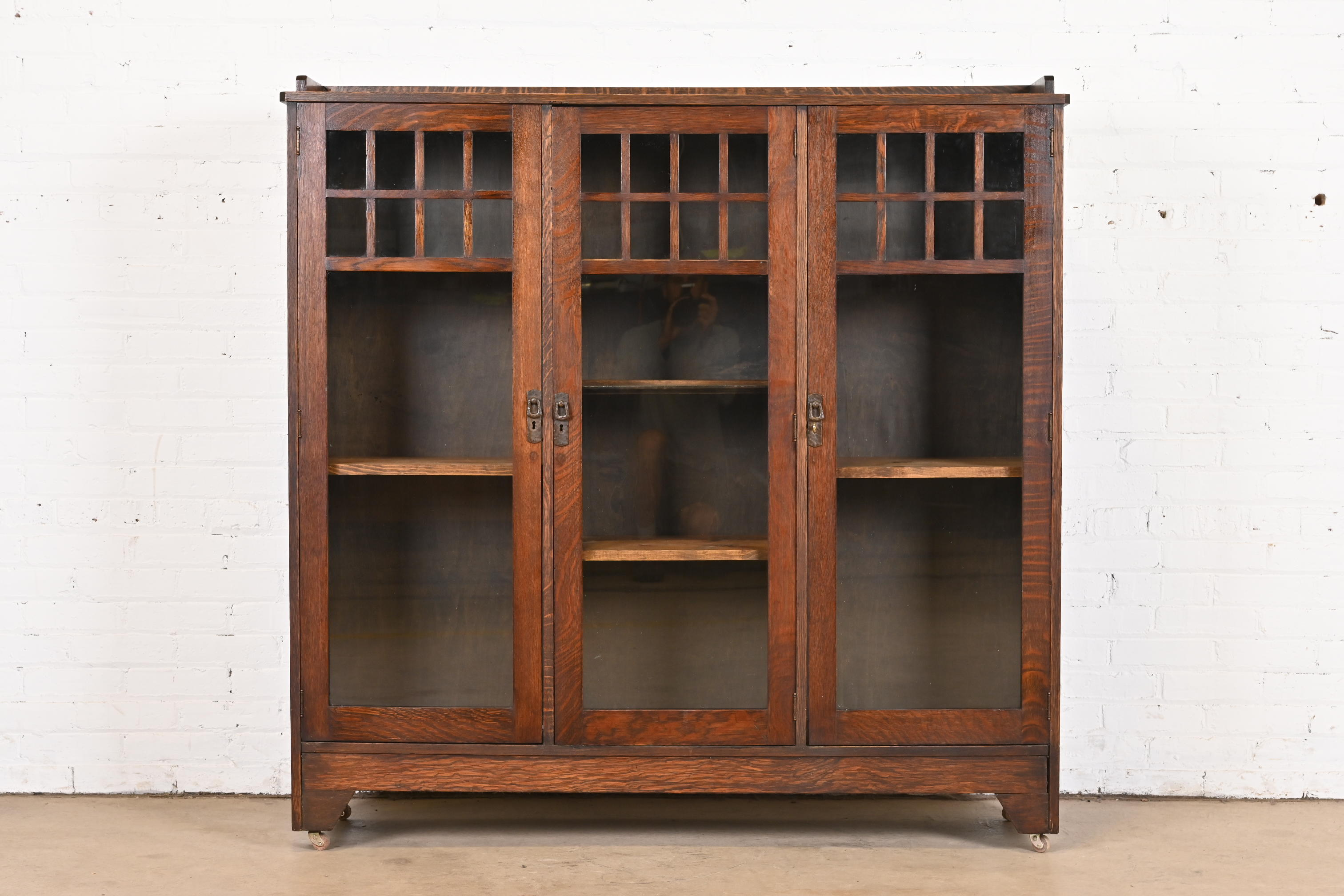 Lifetime Mission Oak Arts and Crafts Triple Bookcase, Circa 1900
