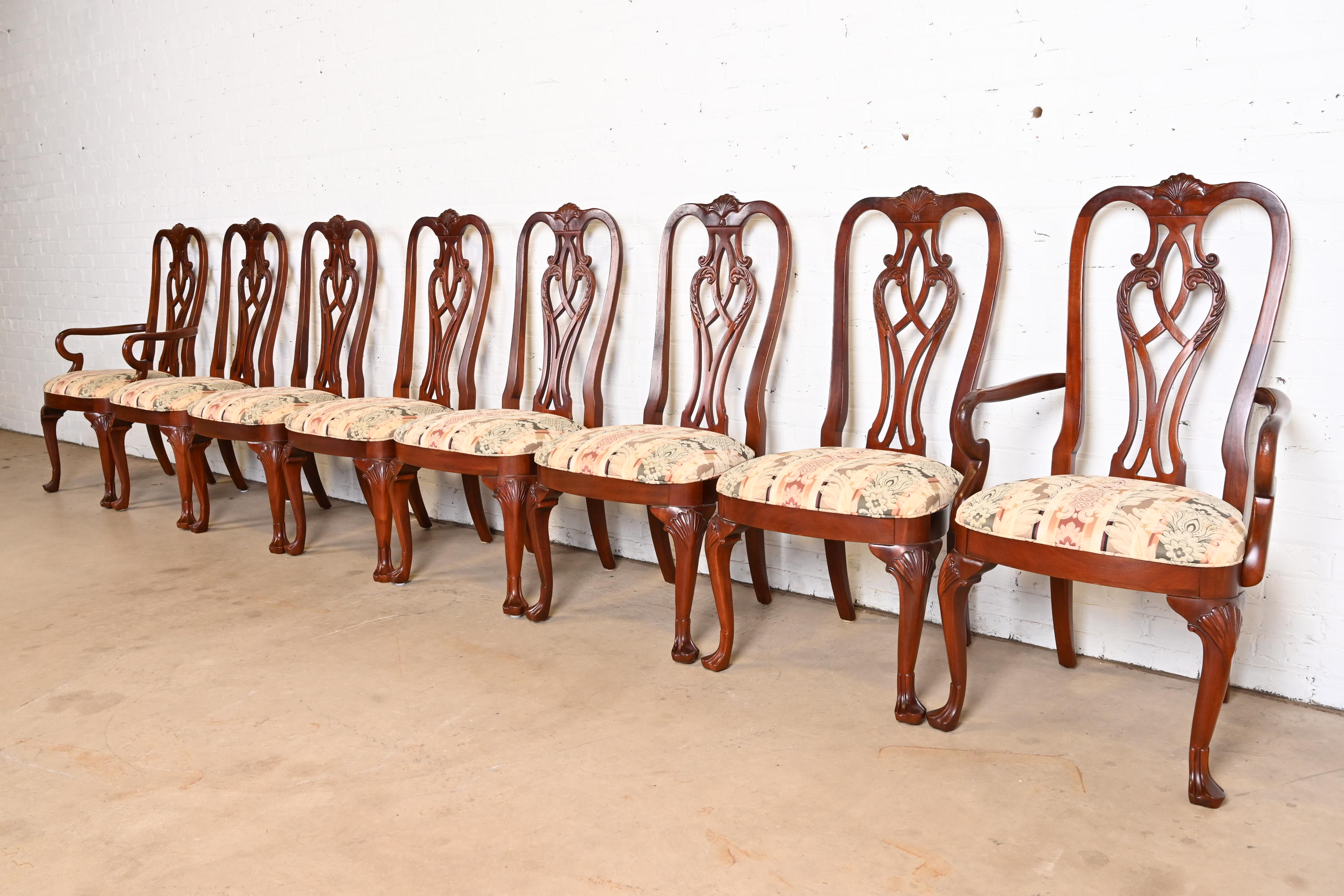 Ethan Allen Georgian Carved Mahogany Dining Chairs, Set of Eight