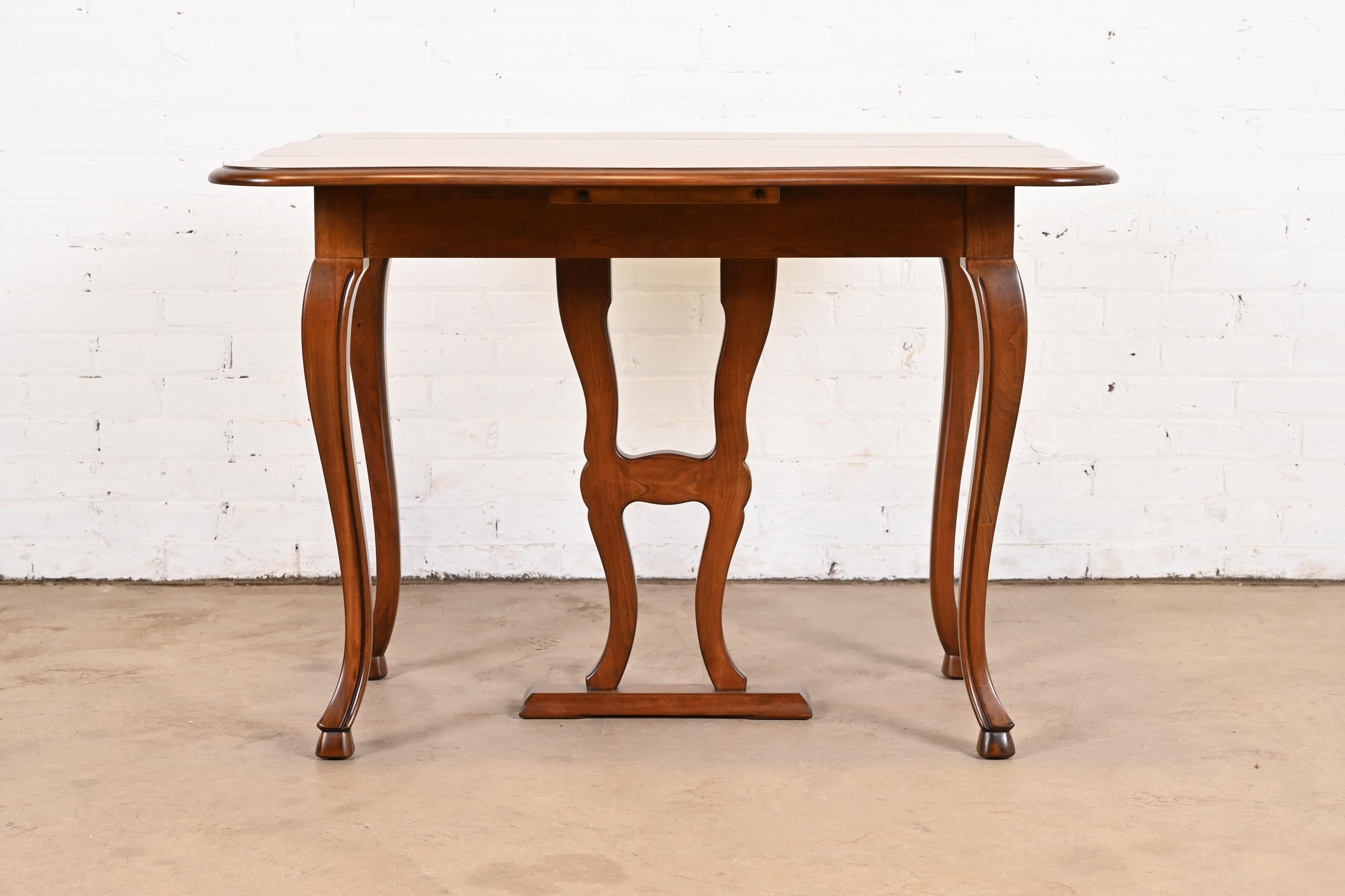John Widdicomb French Provincial Solid Cherry Wood Extension Dining Table, Newly Refinished - Image 10