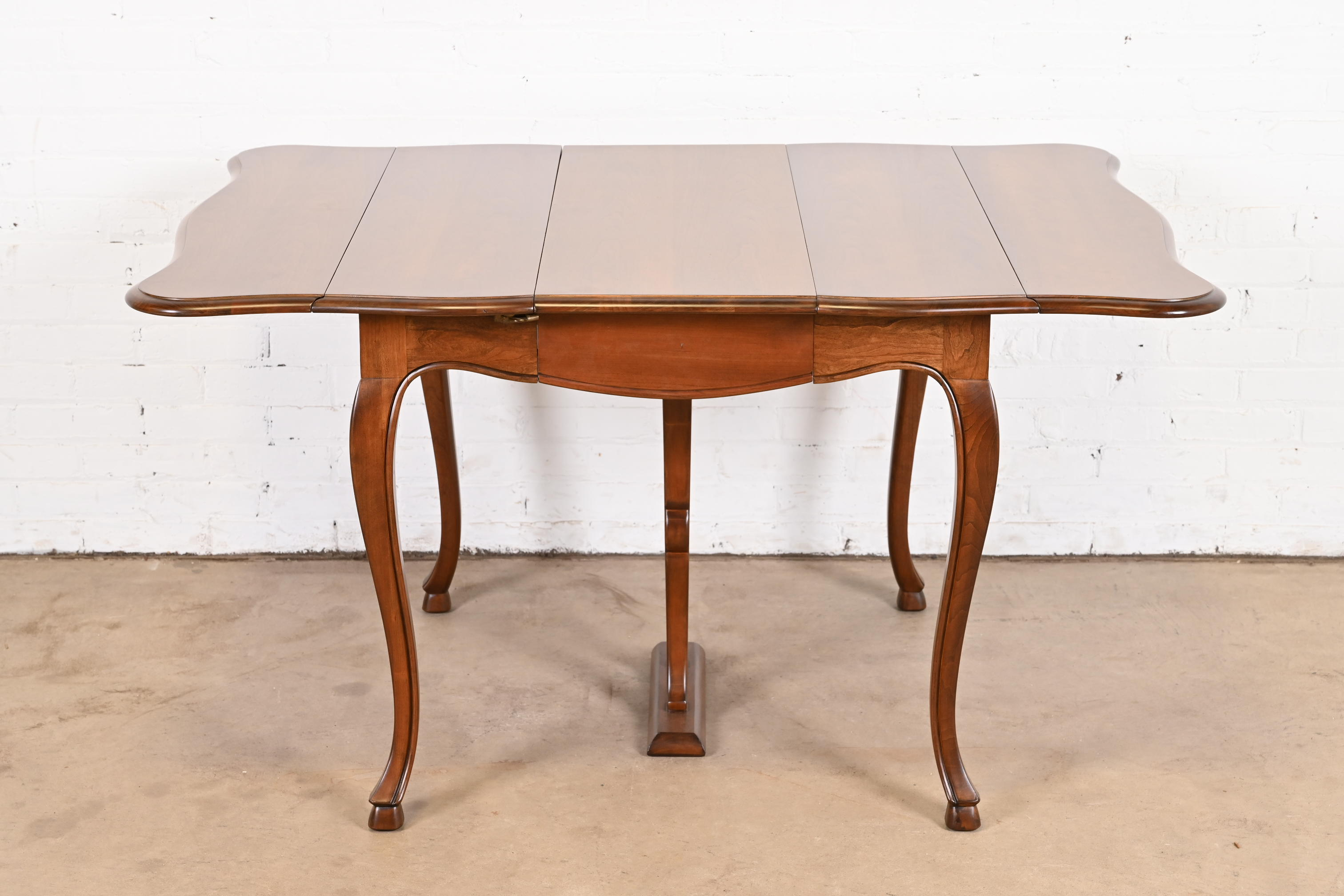 John Widdicomb French Provincial Solid Cherry Wood Extension Dining Table, Newly Refinished - Image 6