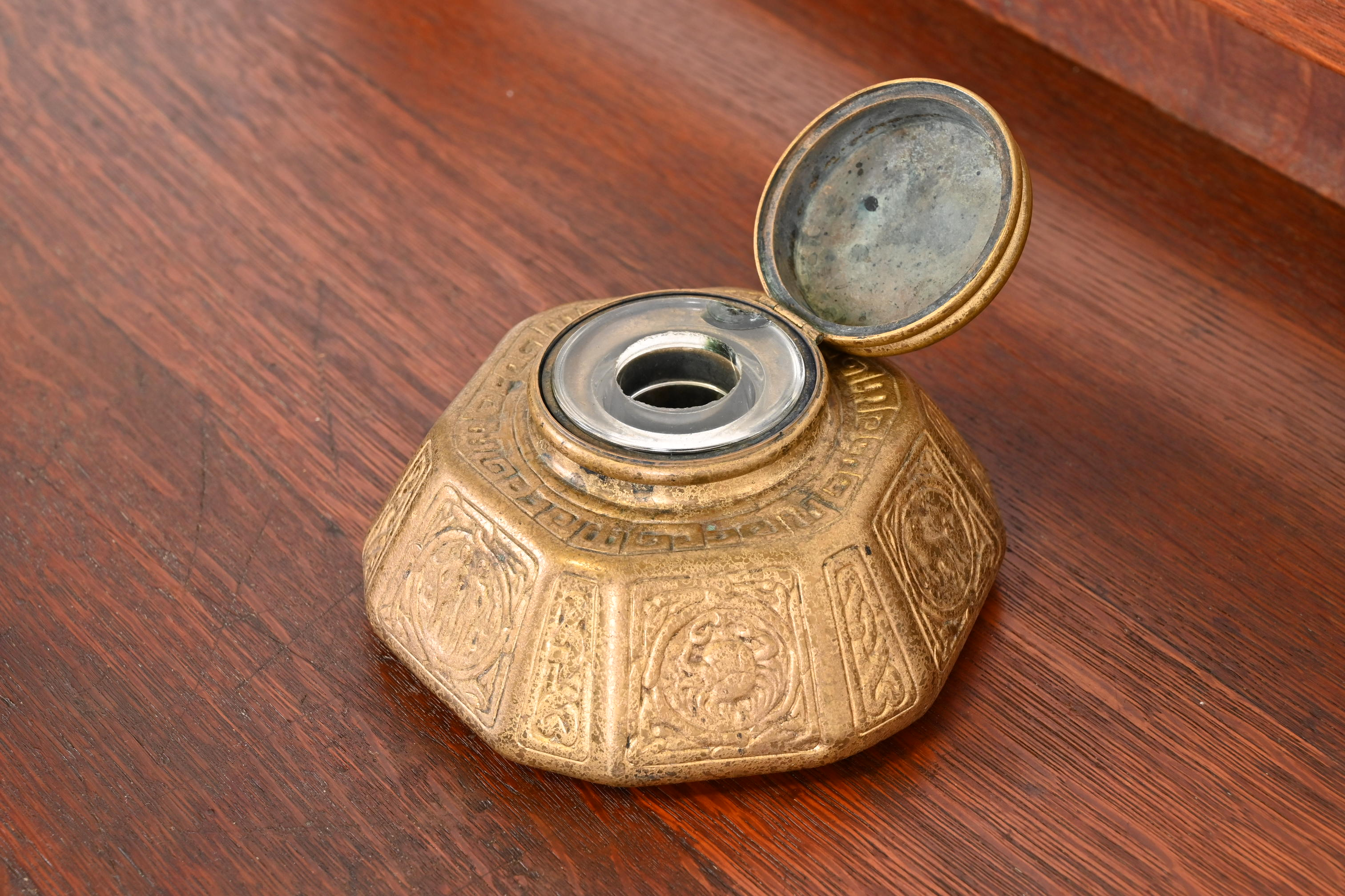 Tiffany Studios New York Zodiac Bronze Doré Large Inkwell - Image 9
