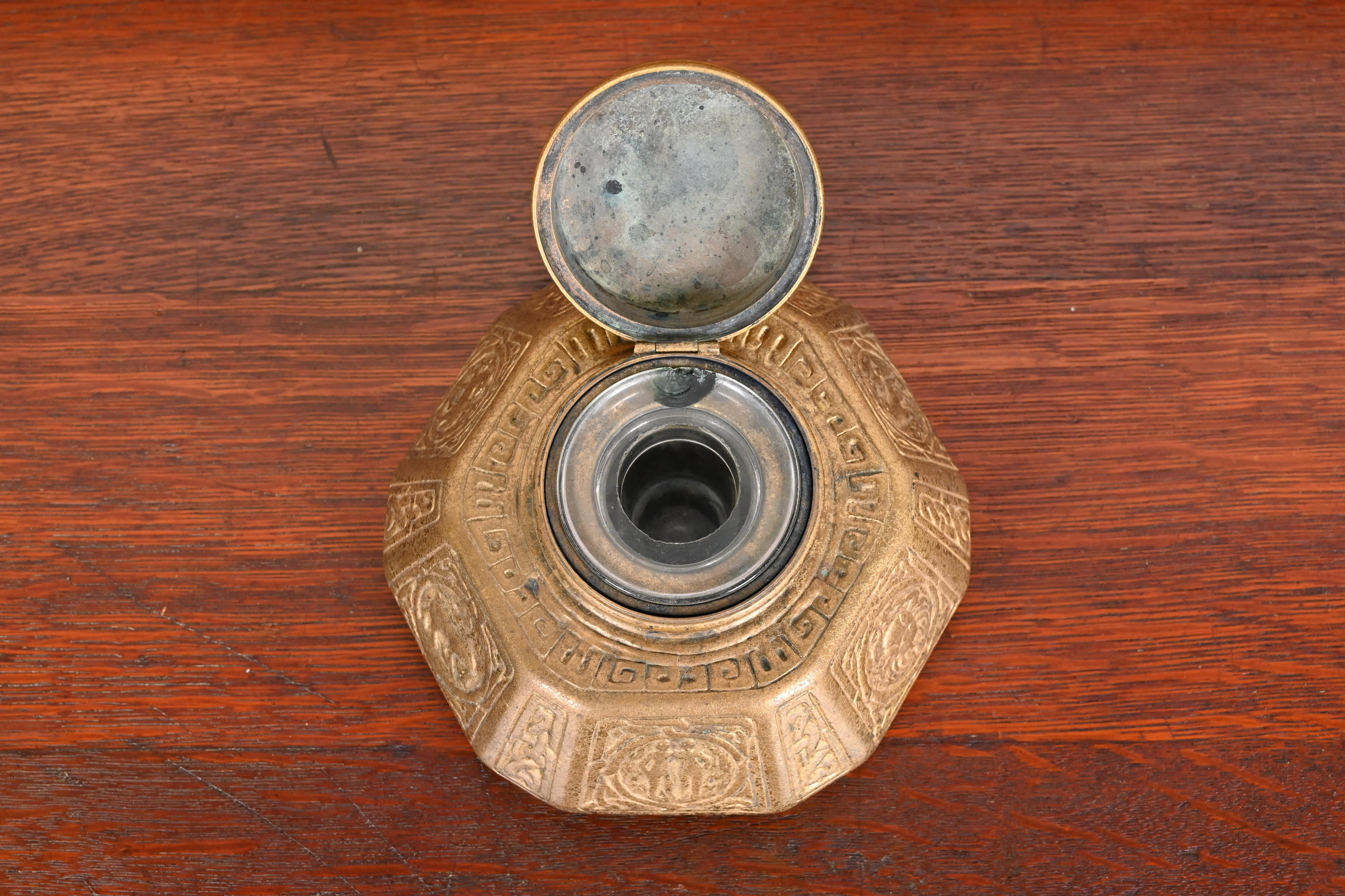 Tiffany Studios New York Zodiac Bronze Doré Large Inkwell - Image 8