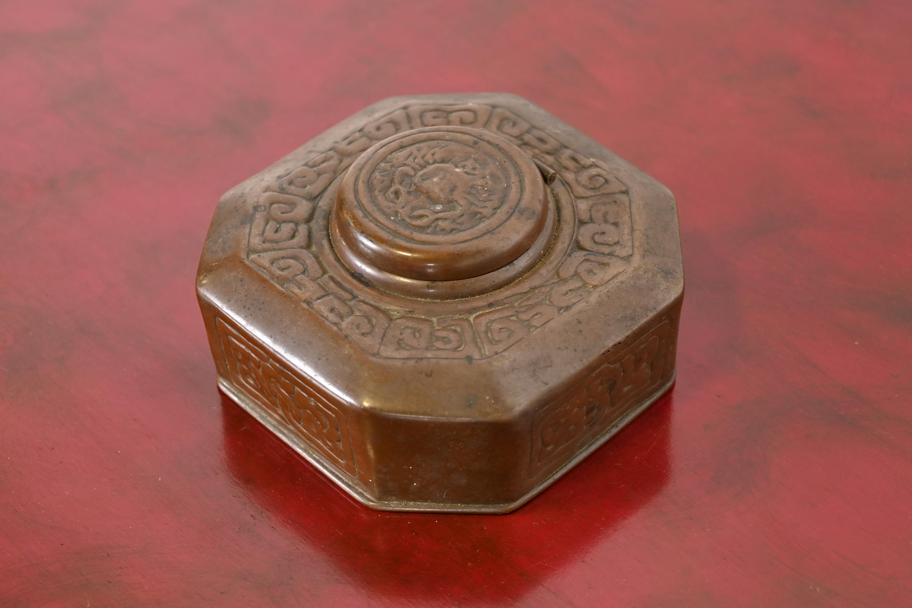 Tiffany Studios New York Zodiac Bronze Inkwell - Image 4
