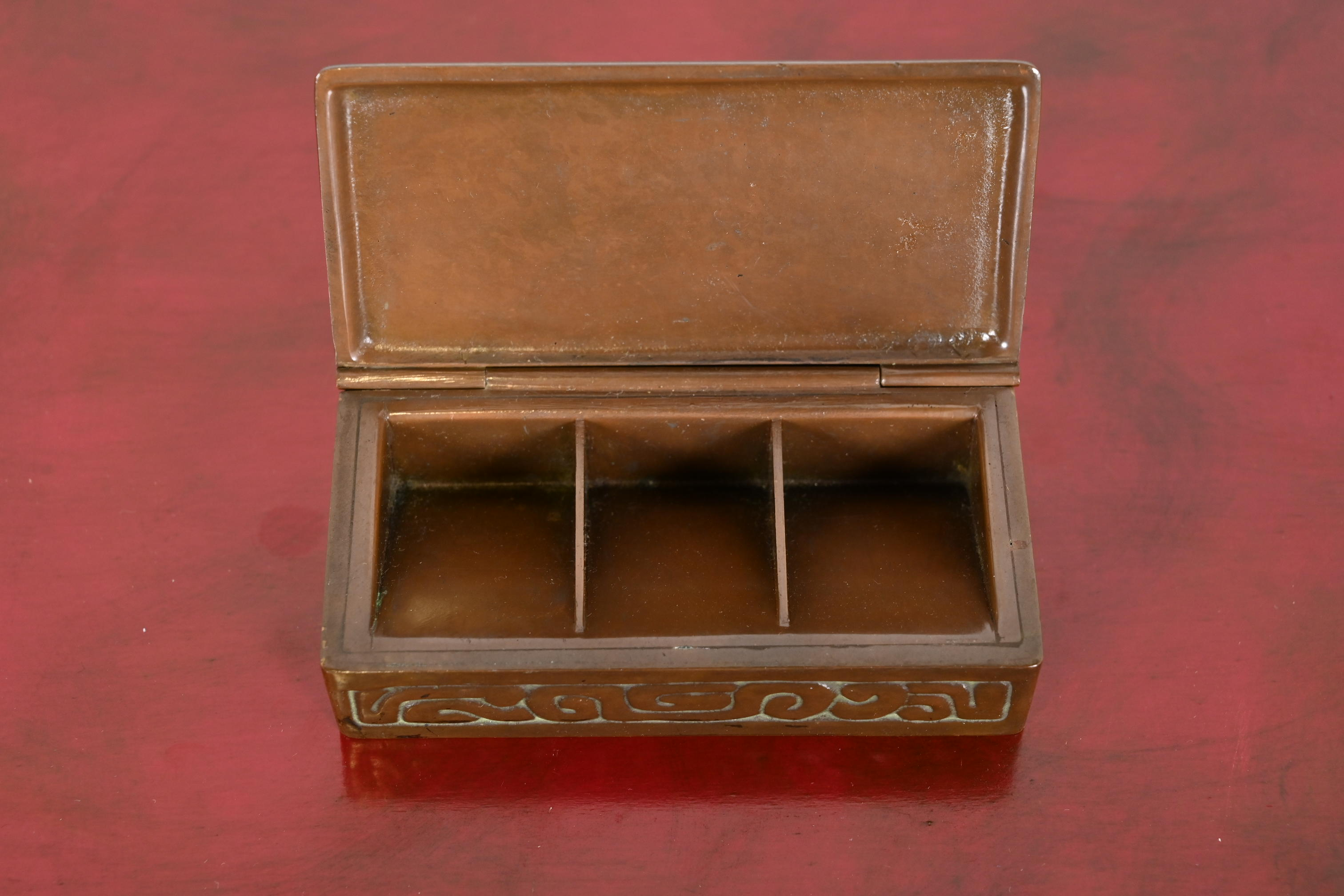 Tiffany Studios New York Zodiac Bronze Stamp Box - Image 6