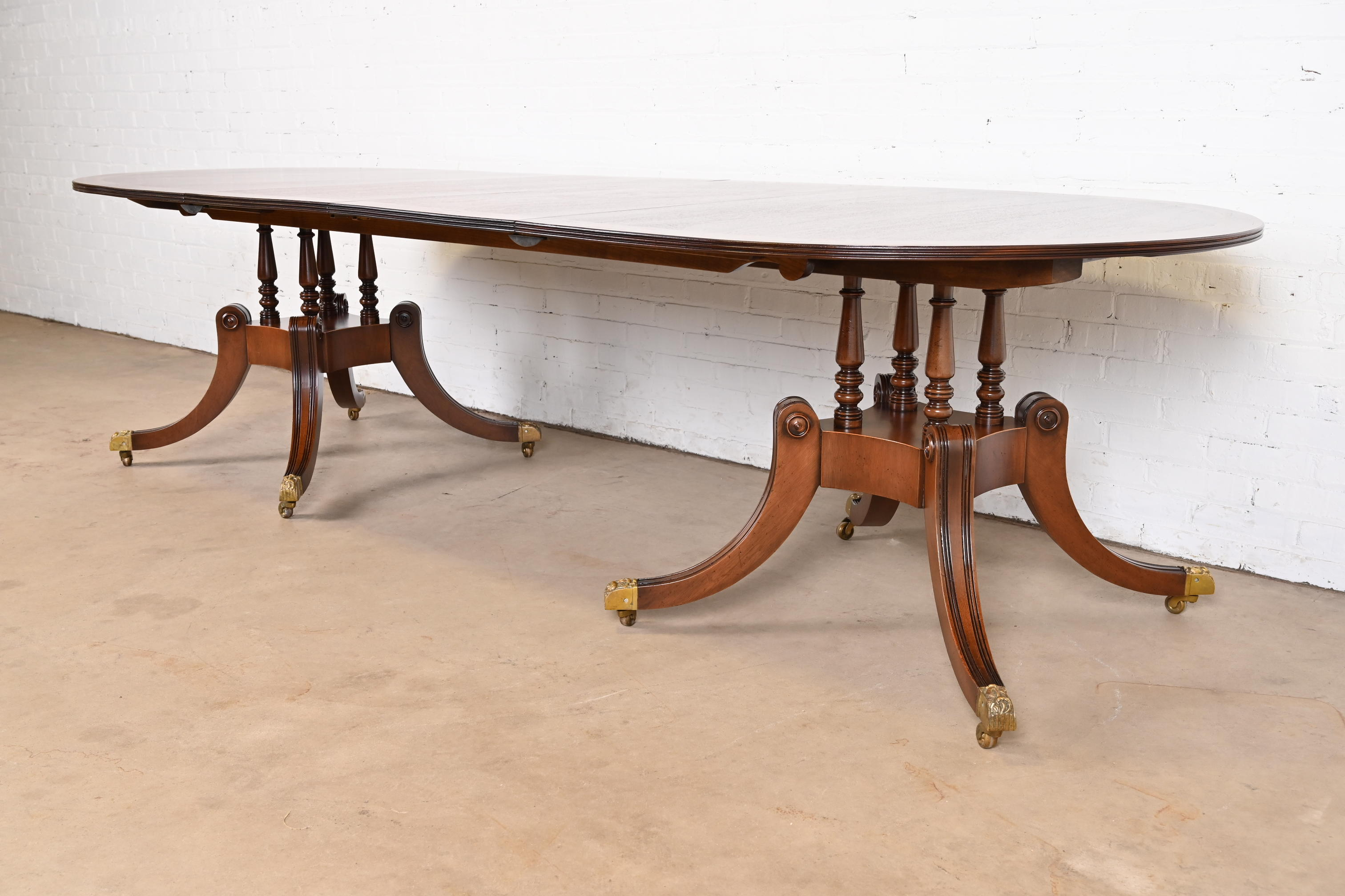 Baker Furniture Style Georgian Banded Mahogany Double Pedestal Extension Dining Table, Newly Refinished - Image 2