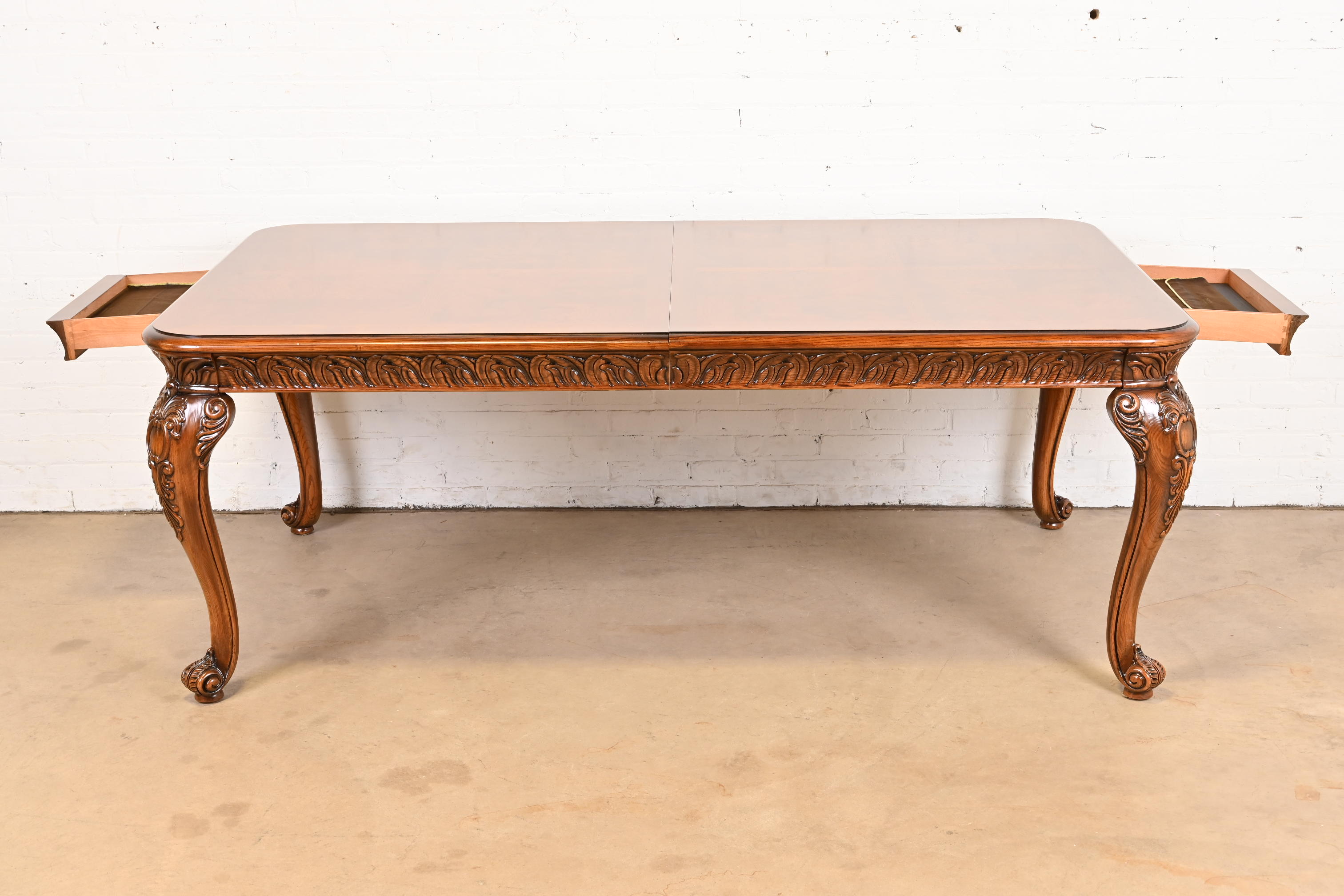 Henredon Italian Baroque Carved Oak and Burl Wood Extension Dining Table, Newly Refinished - Image 9