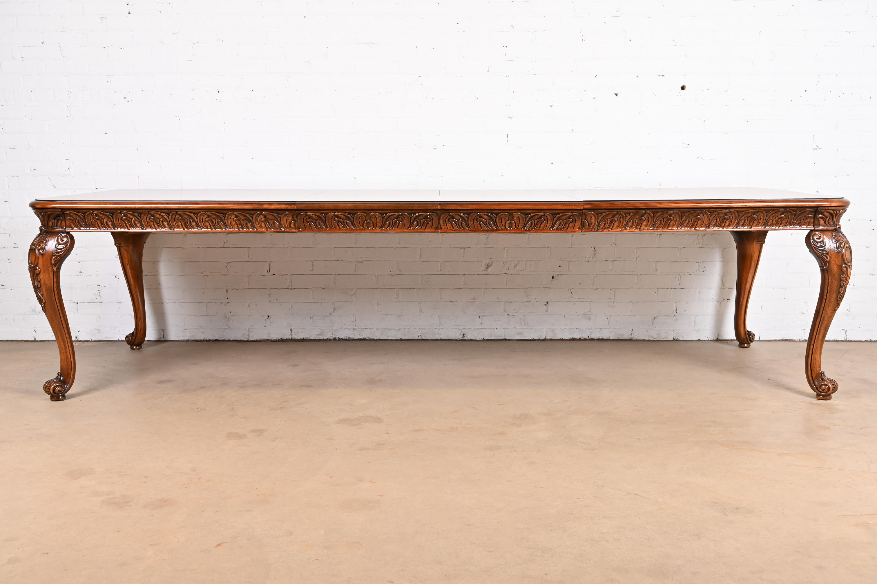 Henredon Italian Baroque Carved Oak and Burl Wood Extension Dining Table, Newly Refinished - Image 3