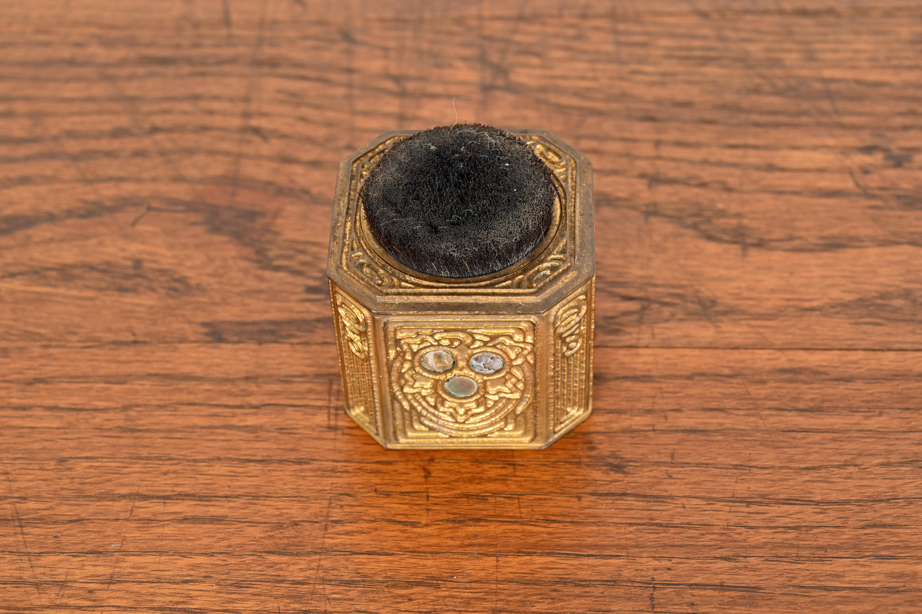 Tiffany Studios New York Bronze Doré and Abalone Pen Brush - Image 6
