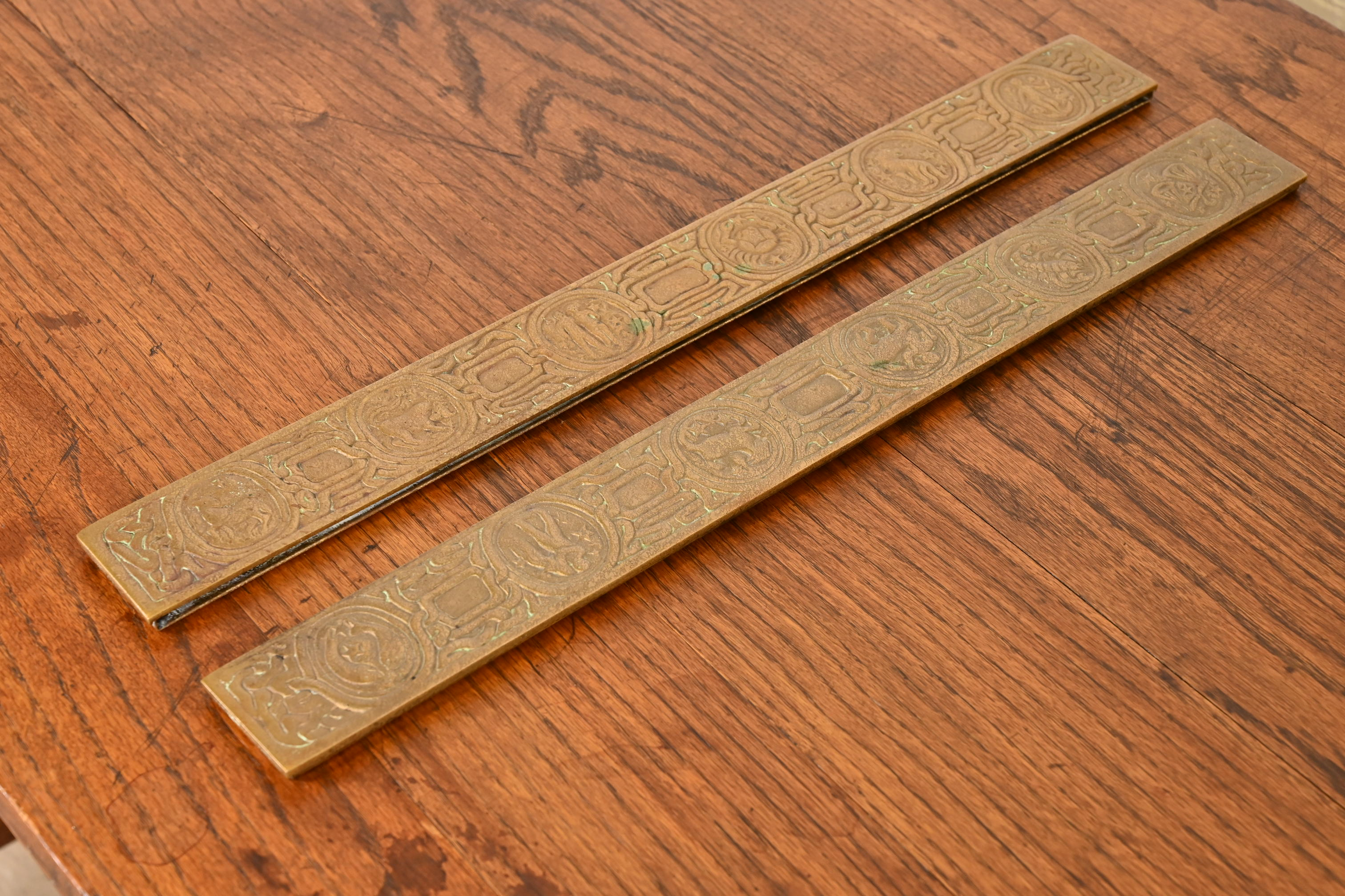 Tiffany Studios New York Zodiac Bronze Blotter Ends With Leather Desk Pad - Image 7