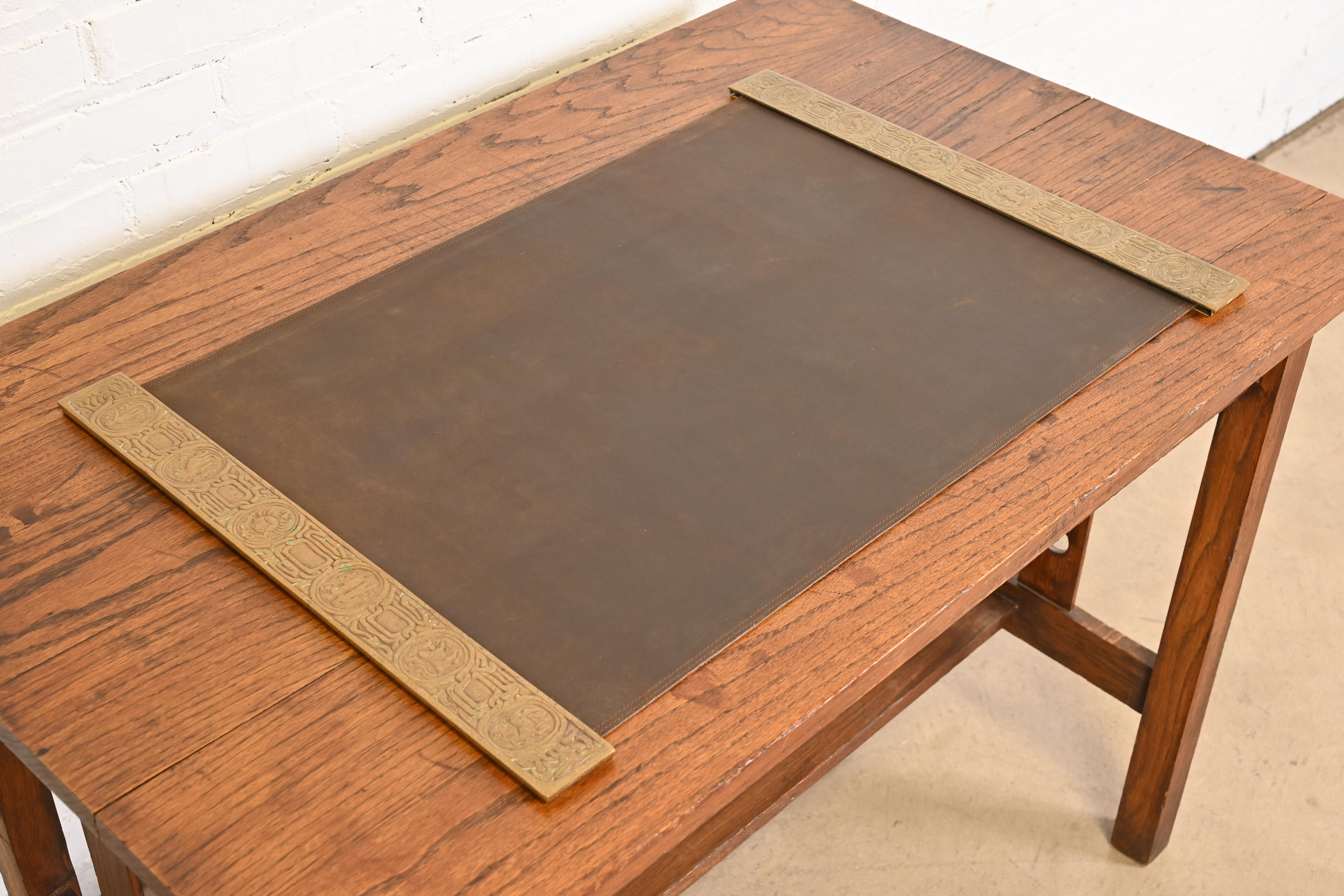 Tiffany Studios New York Zodiac Bronze Blotter Ends With Leather Desk Pad - Image 4