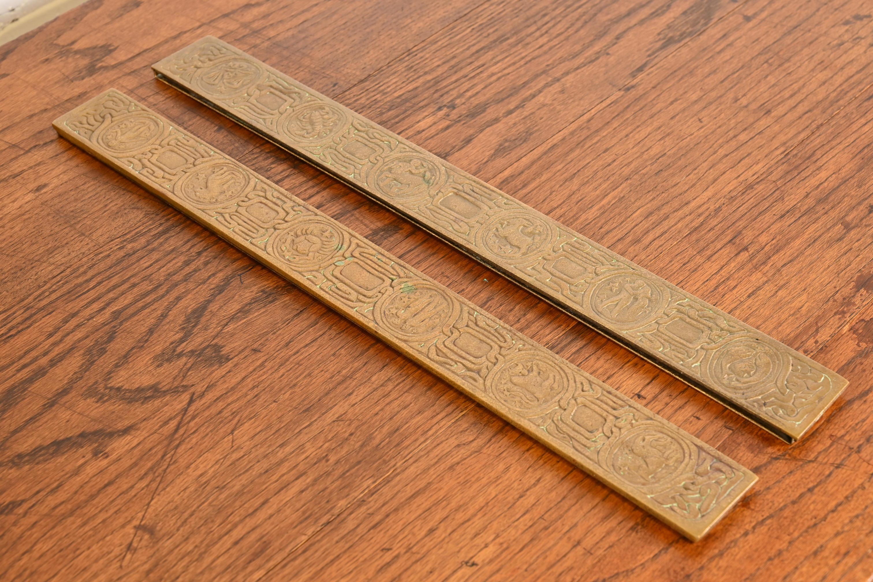 Tiffany Studios New York Zodiac Bronze Blotter Ends With Leather Desk Pad - Image 8