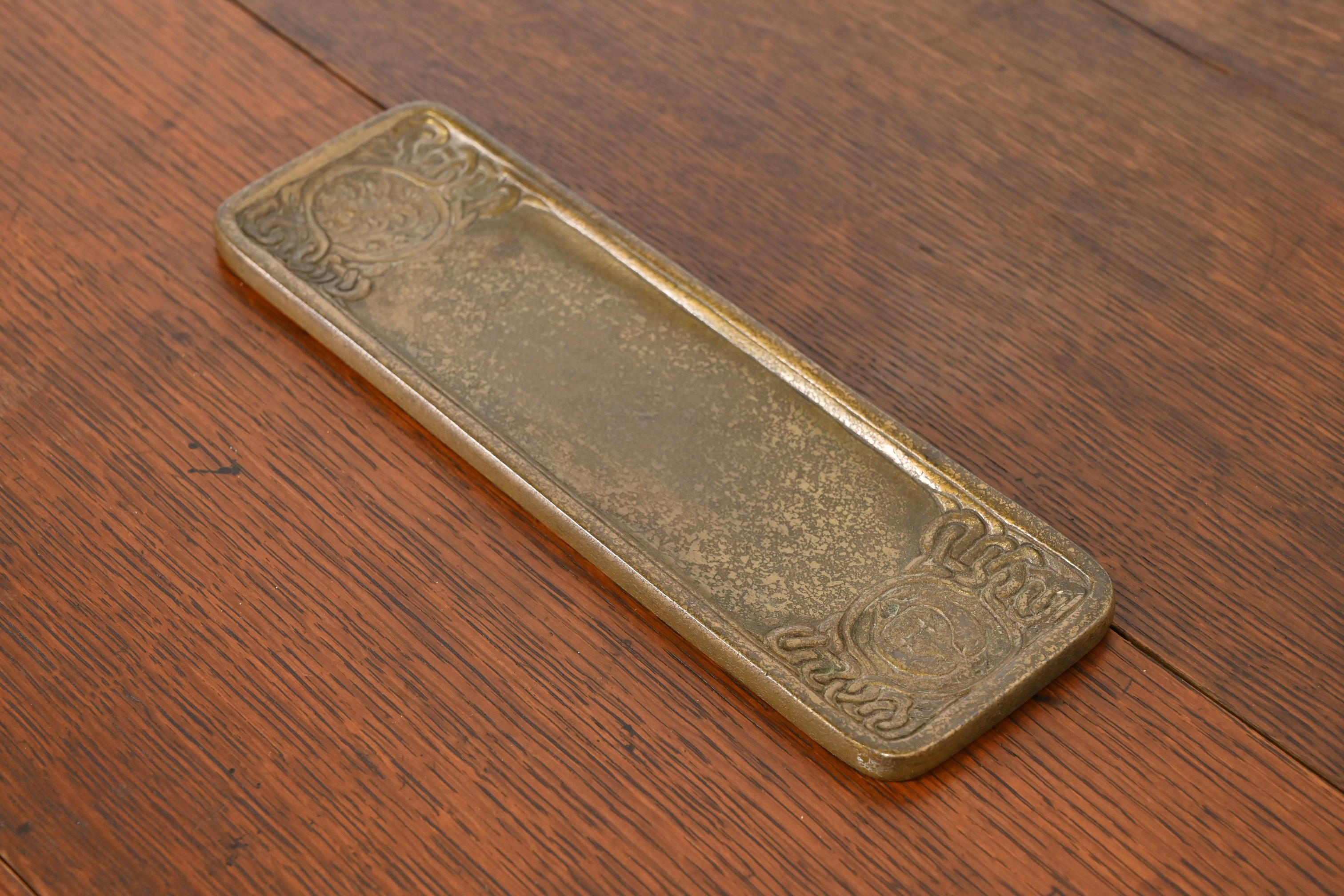 Tiffany Studios New York Zodiac Bronze Doré Pen Tray - Image 6