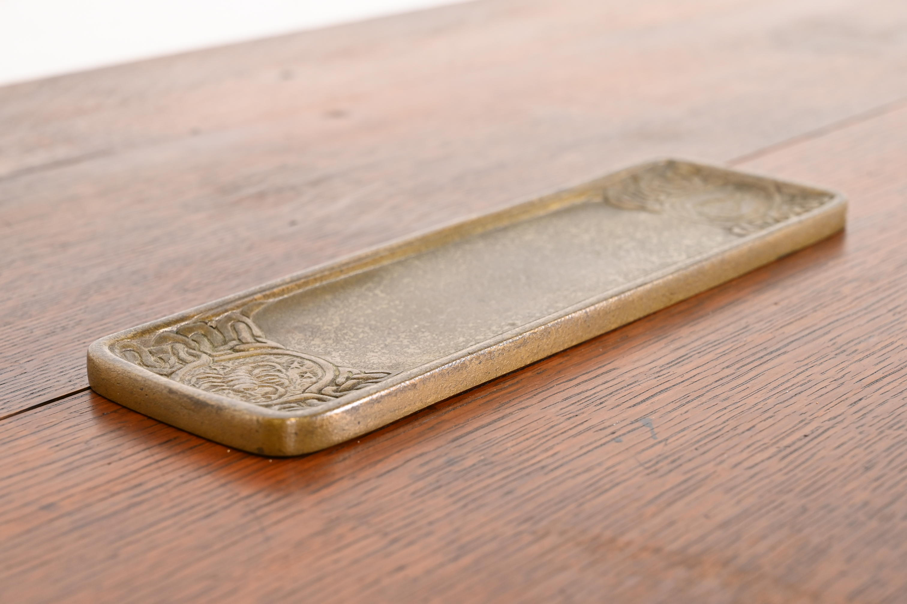Tiffany Studios New York Zodiac Bronze Doré Pen Tray - Image 5