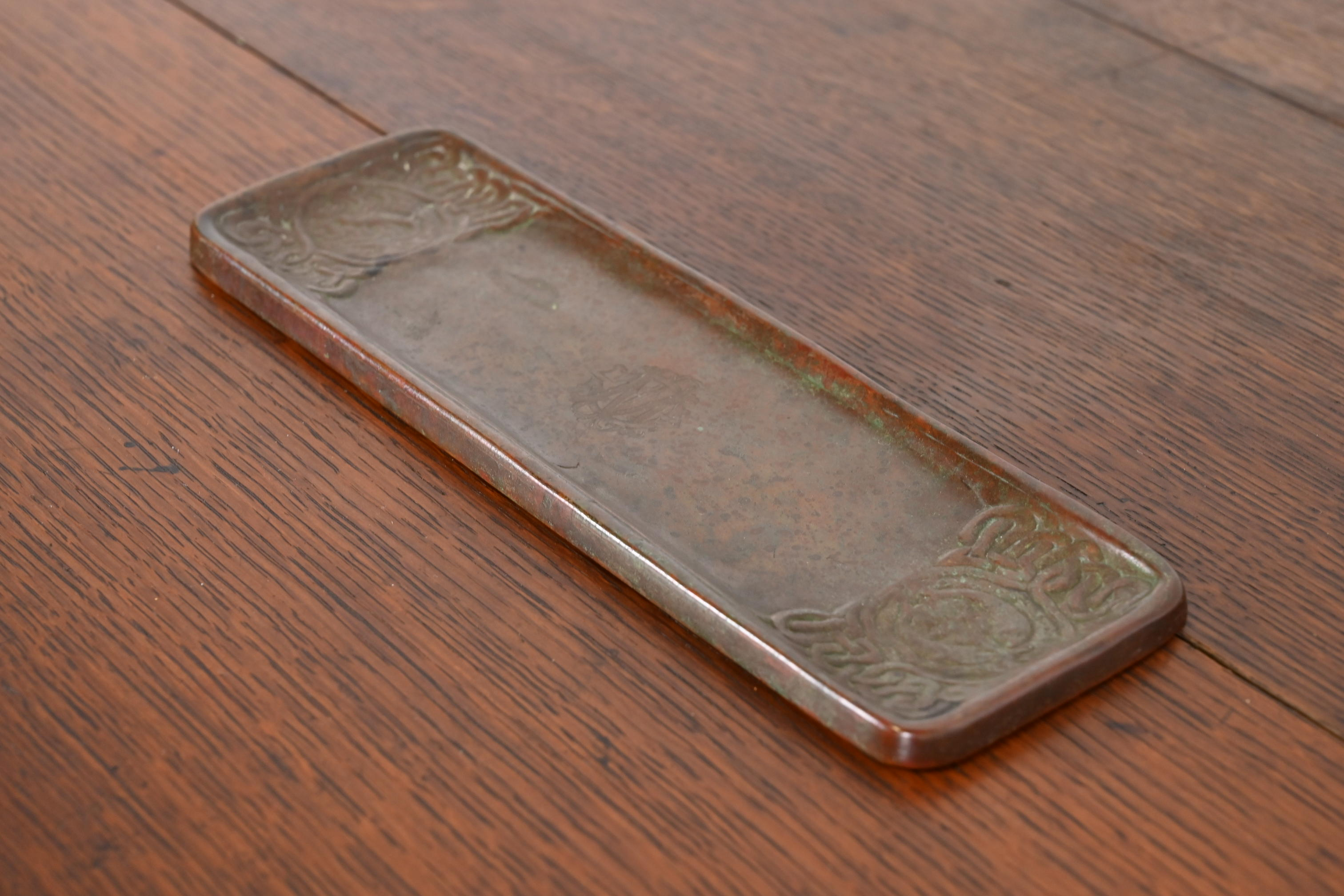 Tiffany Studios New York Zodiac Bronze Pen Tray - Image 4