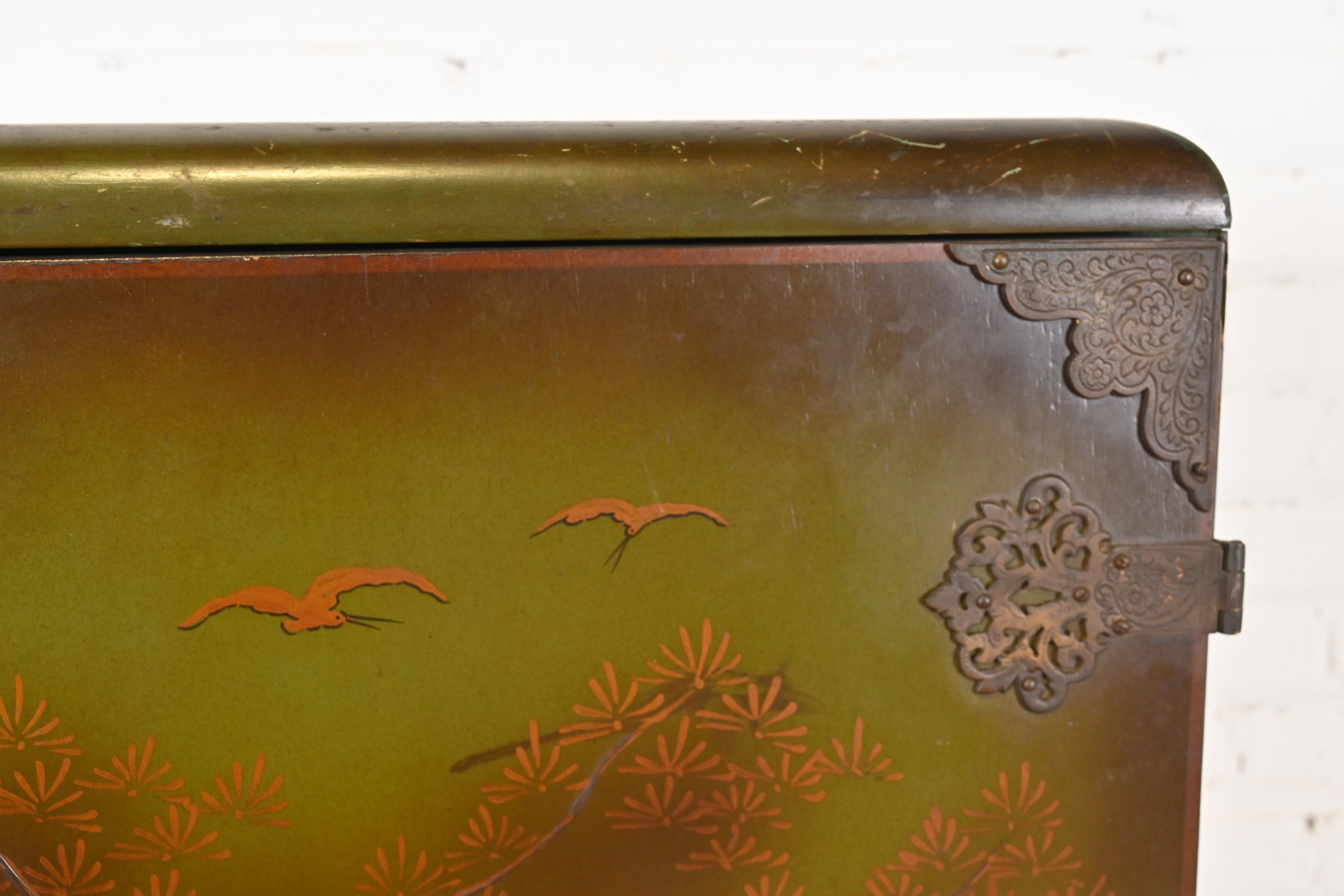 Chinoiserie Jacobean Hand Painted Bookcase or Bar Cabinet, Circa 1920s - Image 6