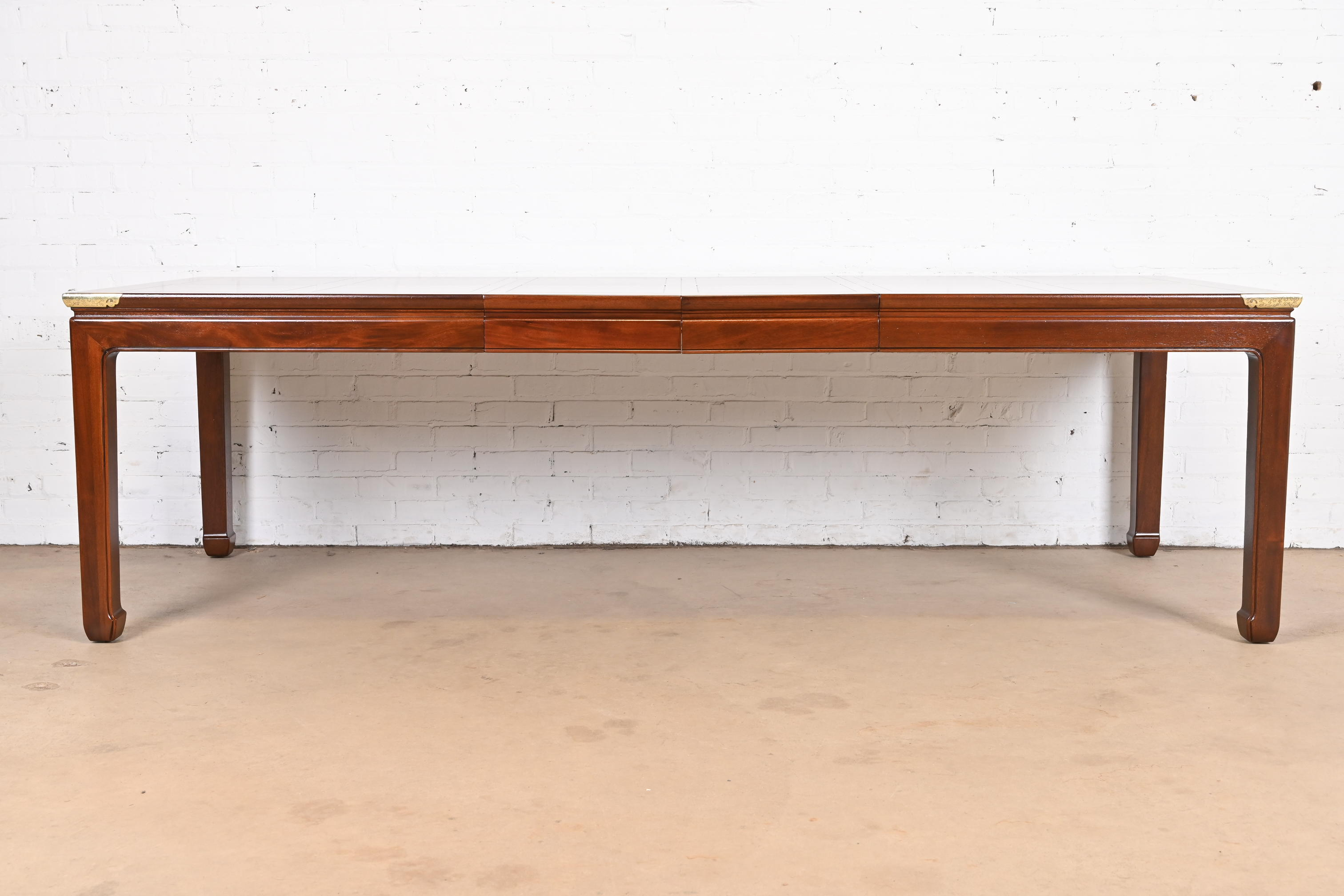 Henredon Hollywood Regency Chinoiserie Mahogany and Brass Extension Dining Table, Newly Refinished - Image 4
