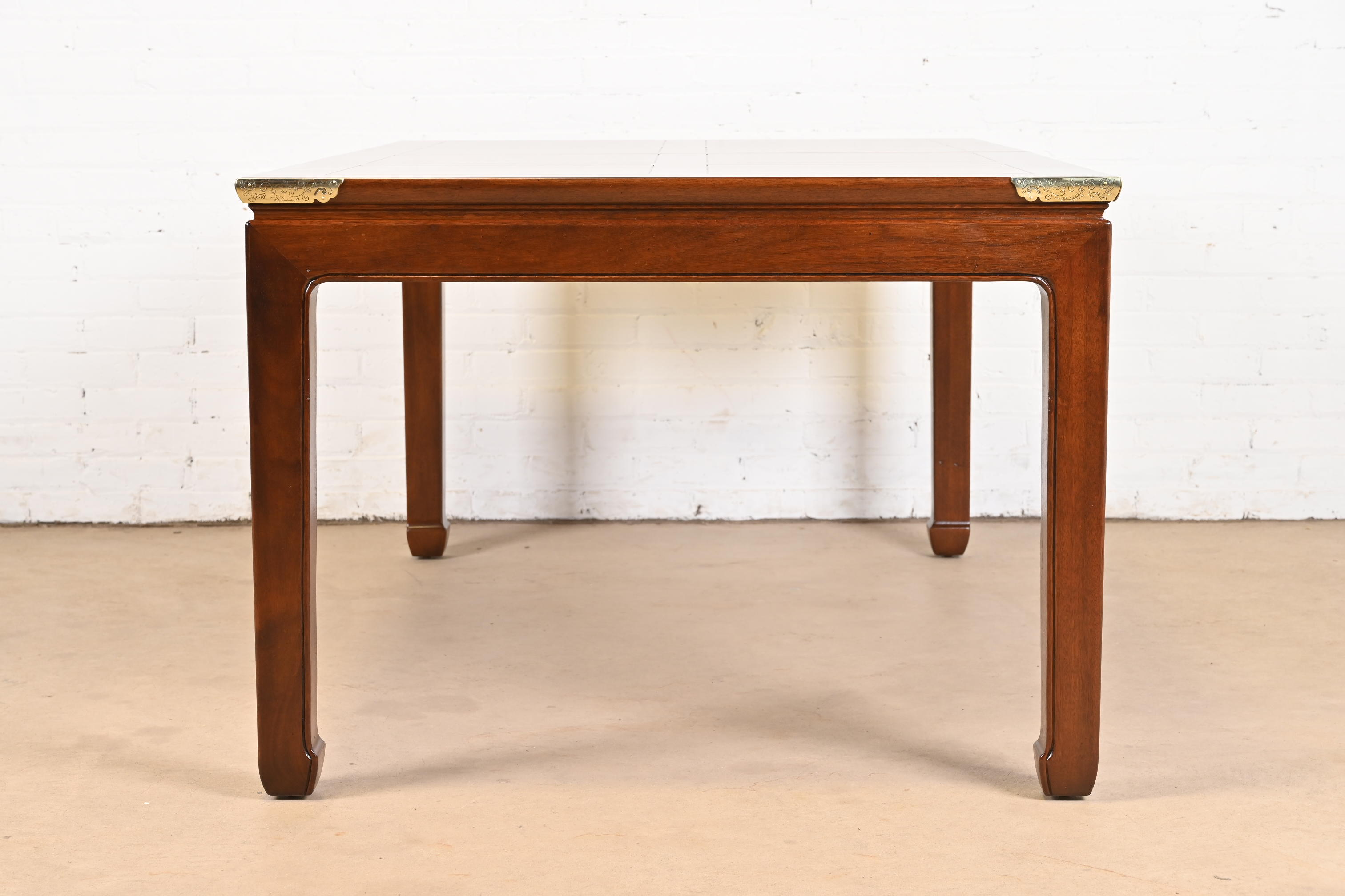 Henredon Hollywood Regency Chinoiserie Mahogany and Brass Extension Dining Table, Newly Refinished - Image 9