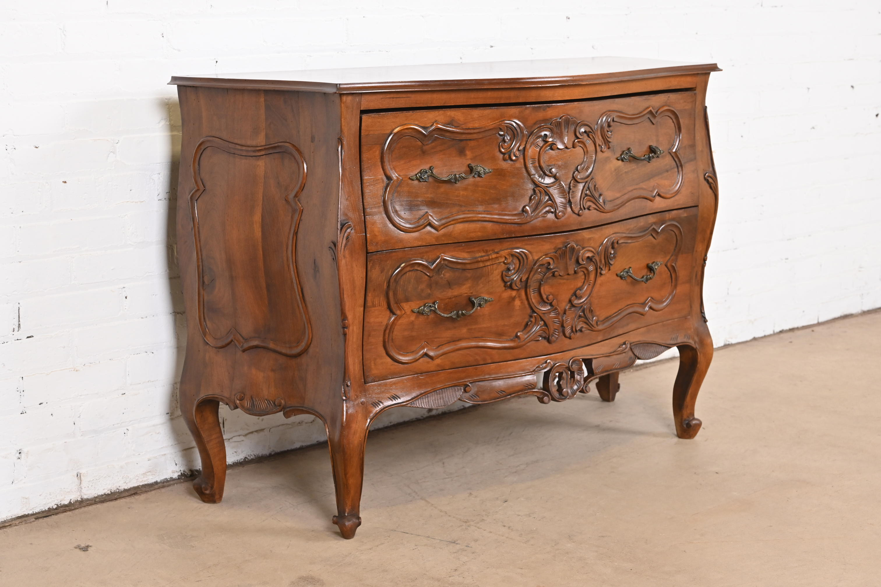 Italian Louis XV Carved Walnut Commode or Bombay Chest of Drawers - Image 4