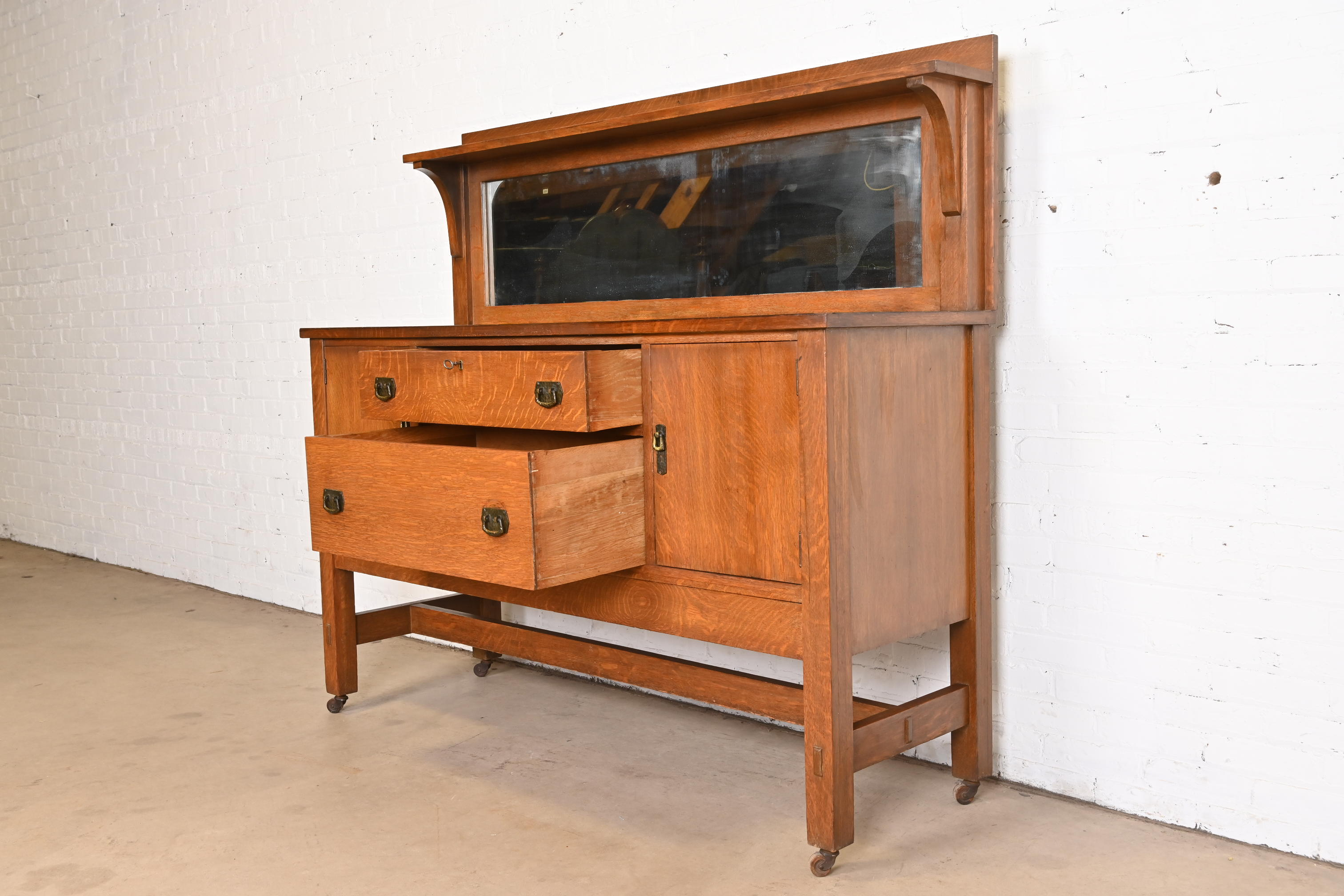 Lifetime Furniture Antique Mission Oak Arts & Crafts Sideboard or Bar Cabinet, Circa 1900 - Image 5