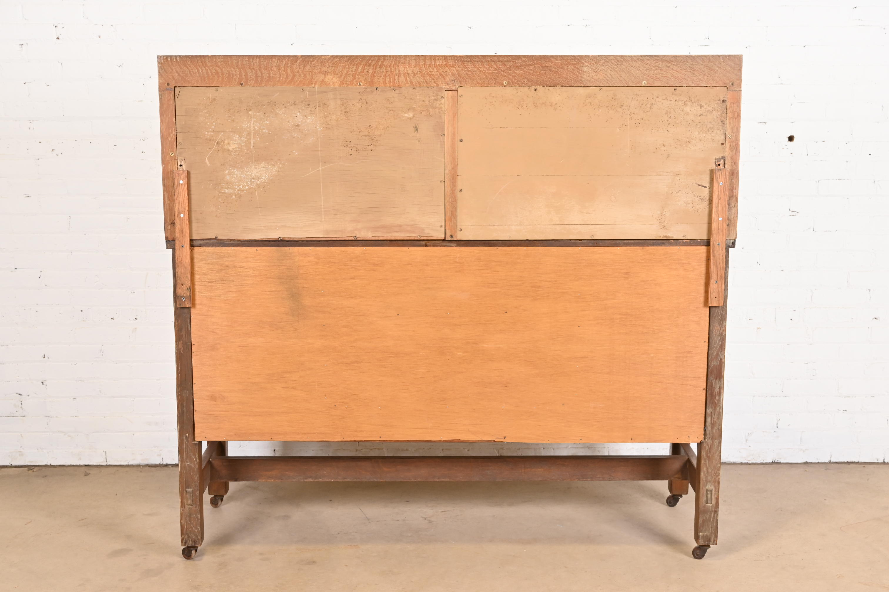Lifetime Furniture Antique Mission Oak Arts & Crafts Sideboard or Bar Cabinet, Circa 1900 - Image 11