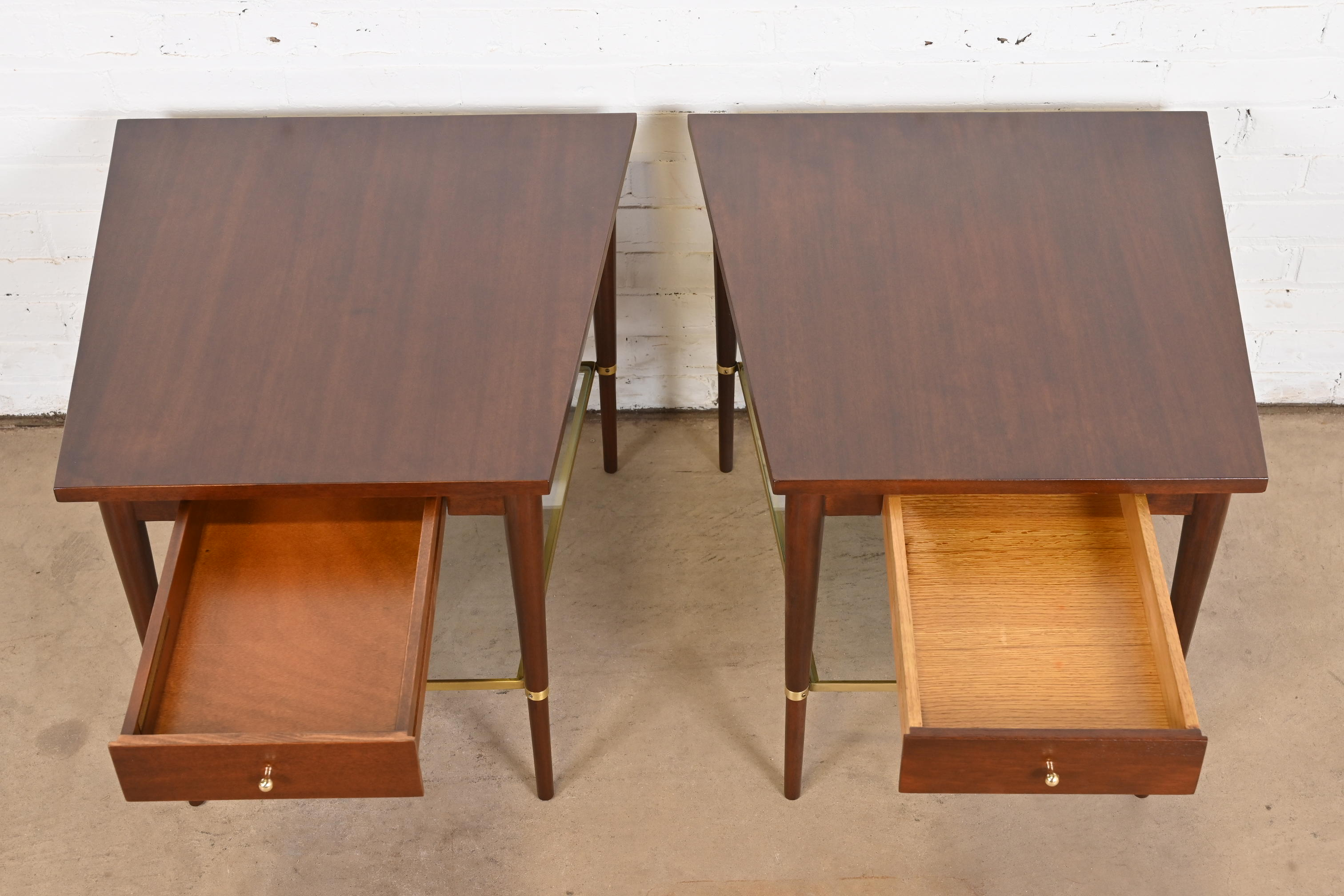 Paul McCobb Connoisseur Collection Mahogany and Brass Wedge Nightstands or Side Tables, Newly Refinished - Image 7