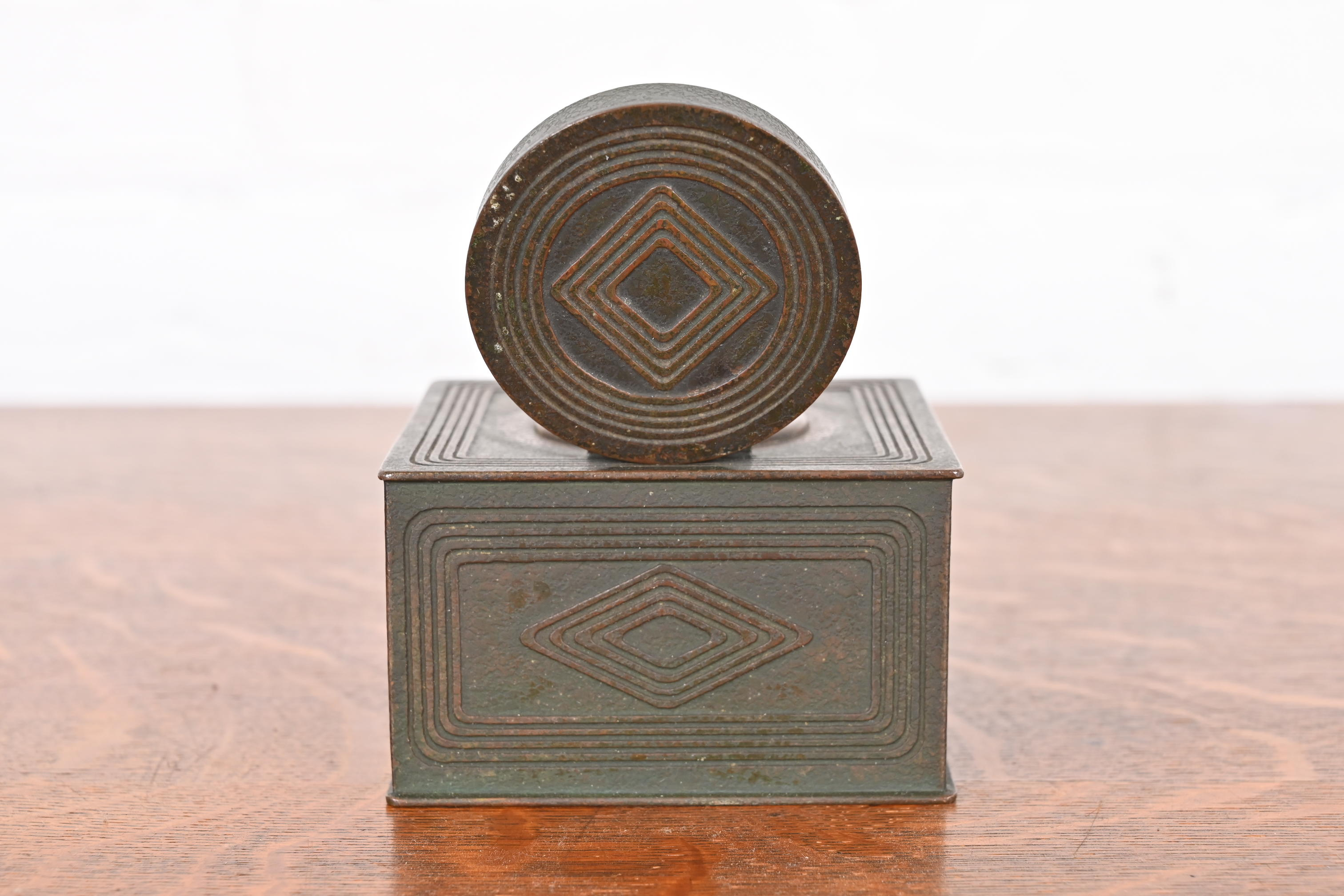 Tiffany Studios New York Graduate Bronze Inkwell - Image 10