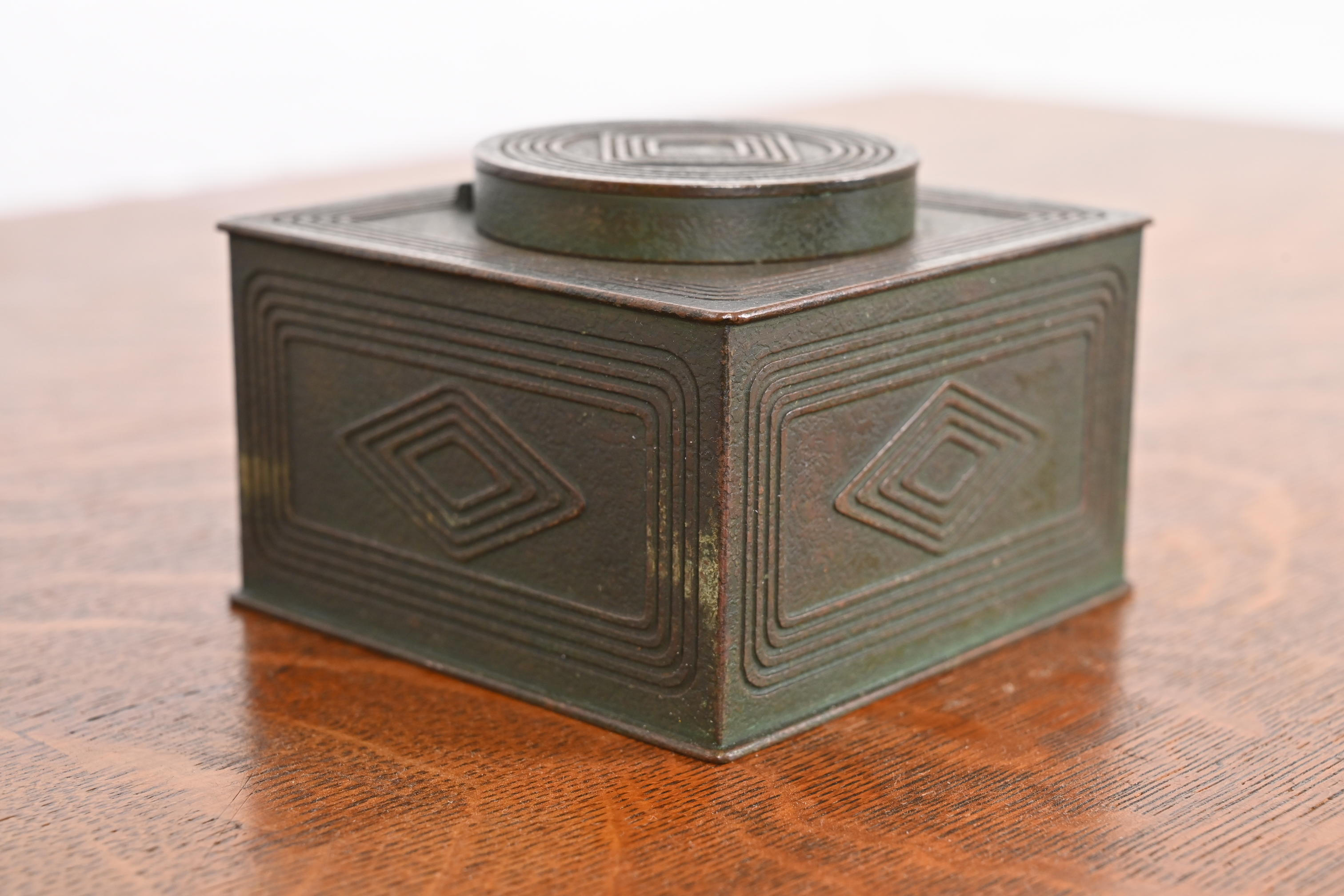 Tiffany Studios New York Graduate Bronze Inkwell - Image 5