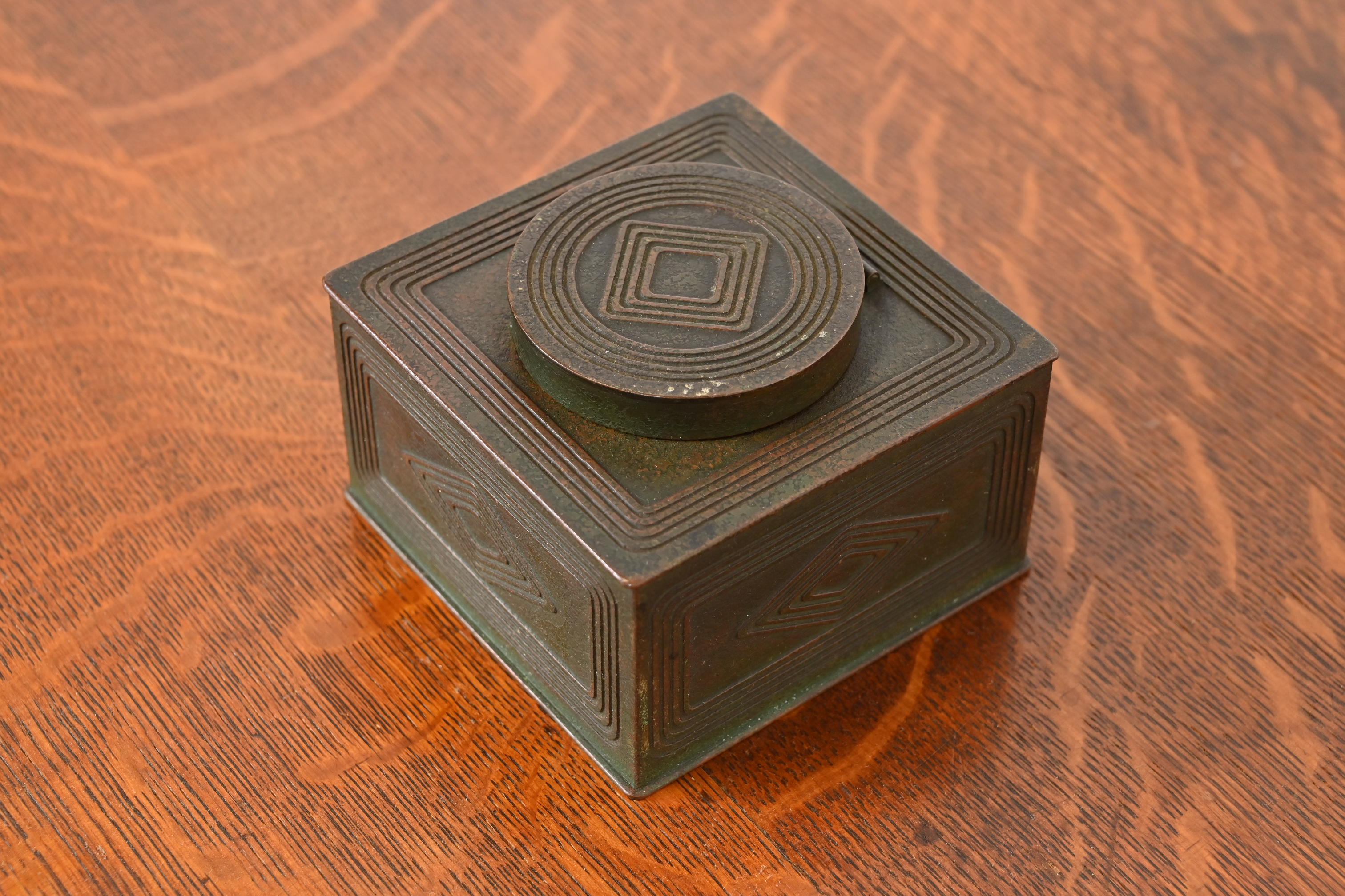 Tiffany Studios New York Graduate Bronze Inkwell - Image 4
