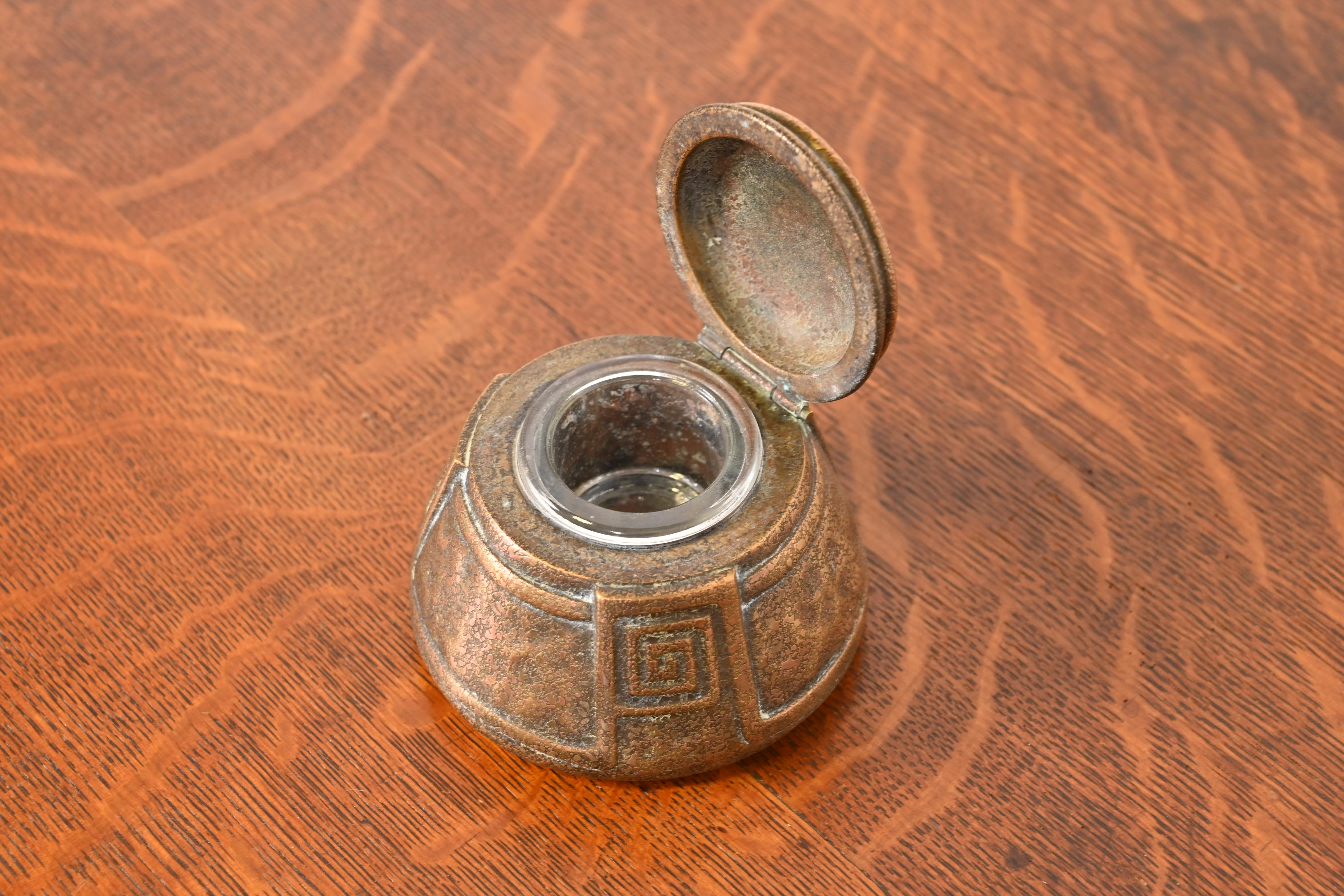 Tiffany Studios New York Greek Key Bronze Doré Inkwell - Image 7