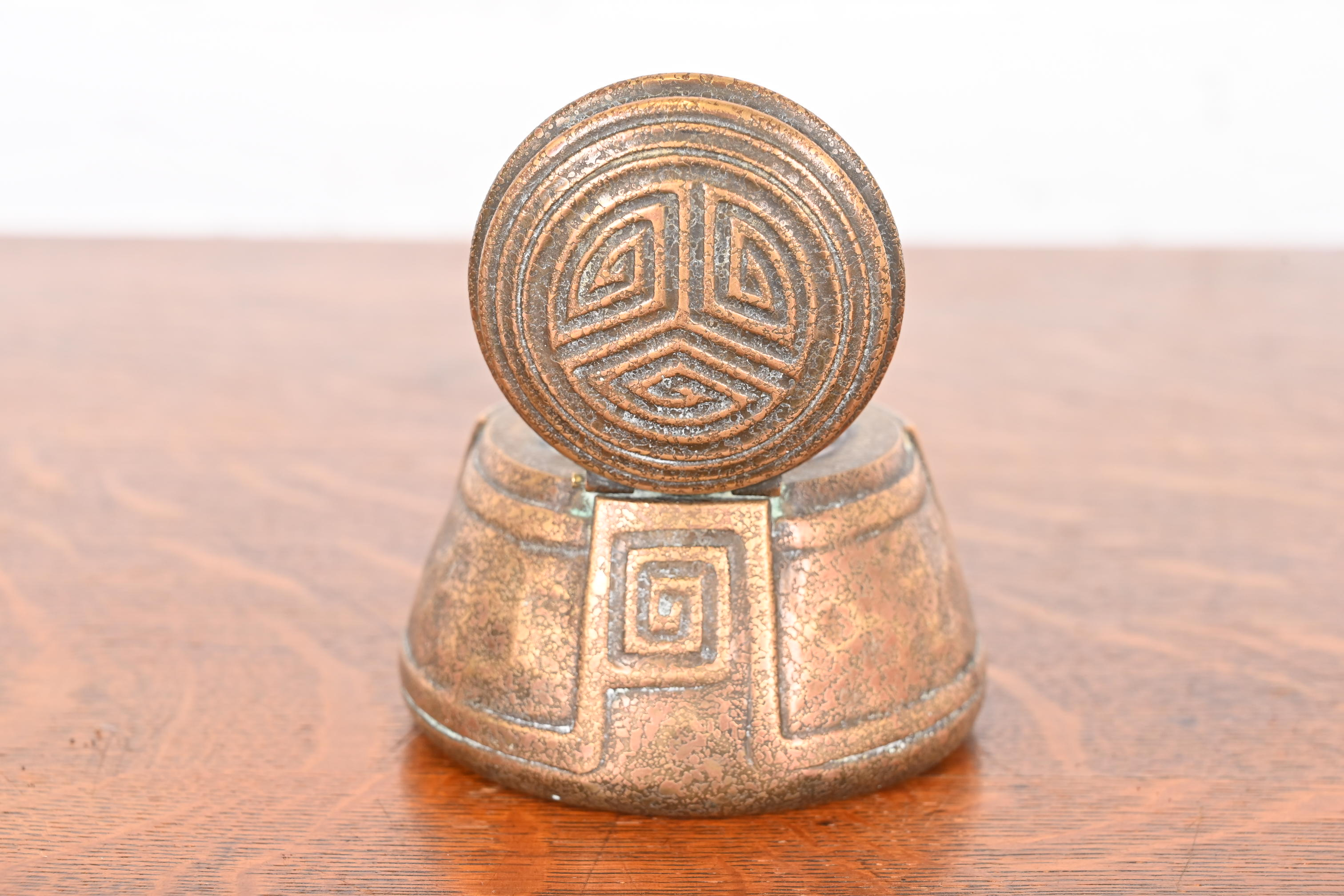Tiffany Studios New York Greek Key Bronze Doré Inkwell - Image 6