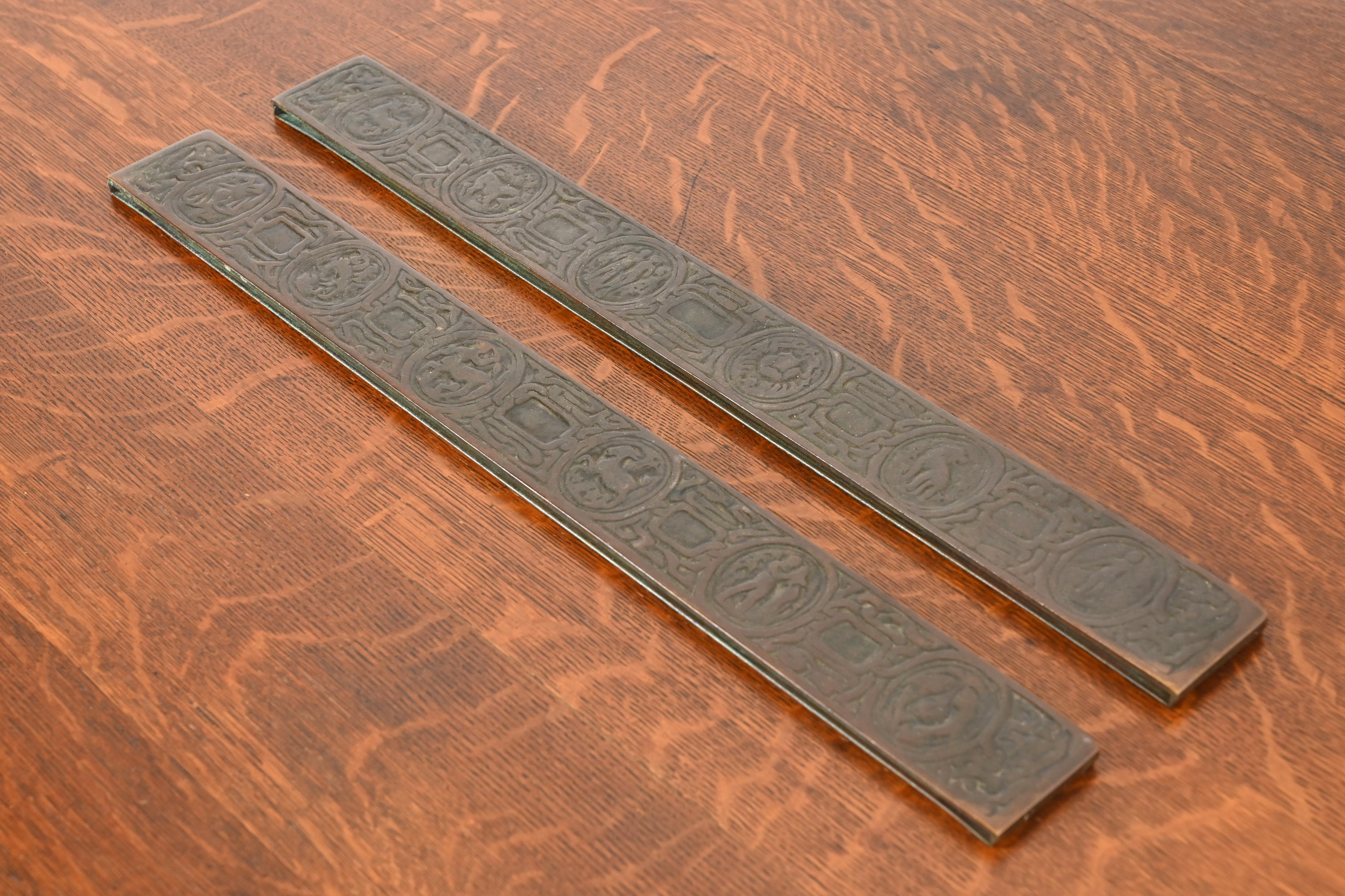 Tiffany Studios New York Zodiac Bronze Blotter Ends With Green Leather Desk Pad - Image 8