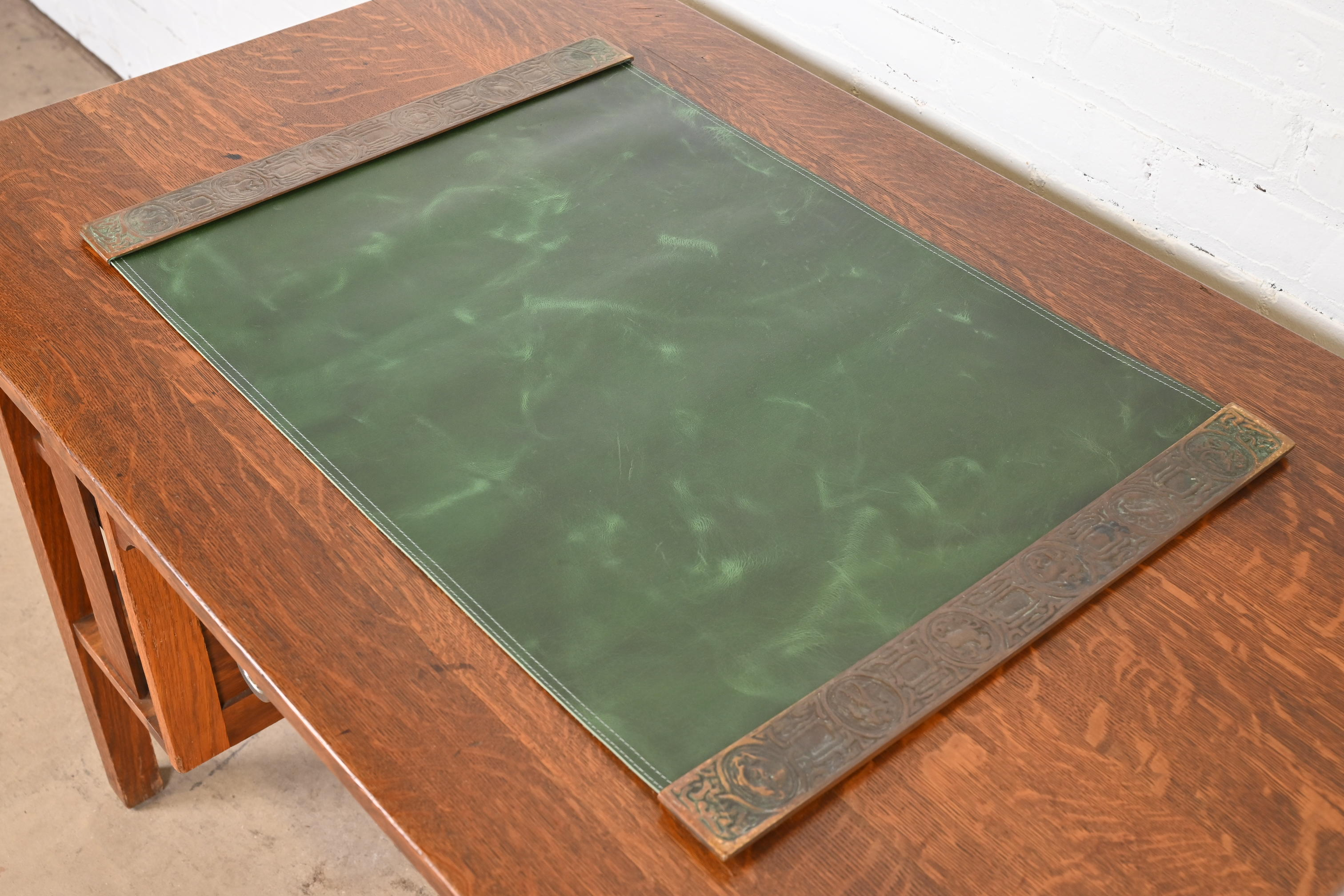 Tiffany Studios New York Zodiac Bronze Blotter Ends With Leather Desk Pad - Image 4