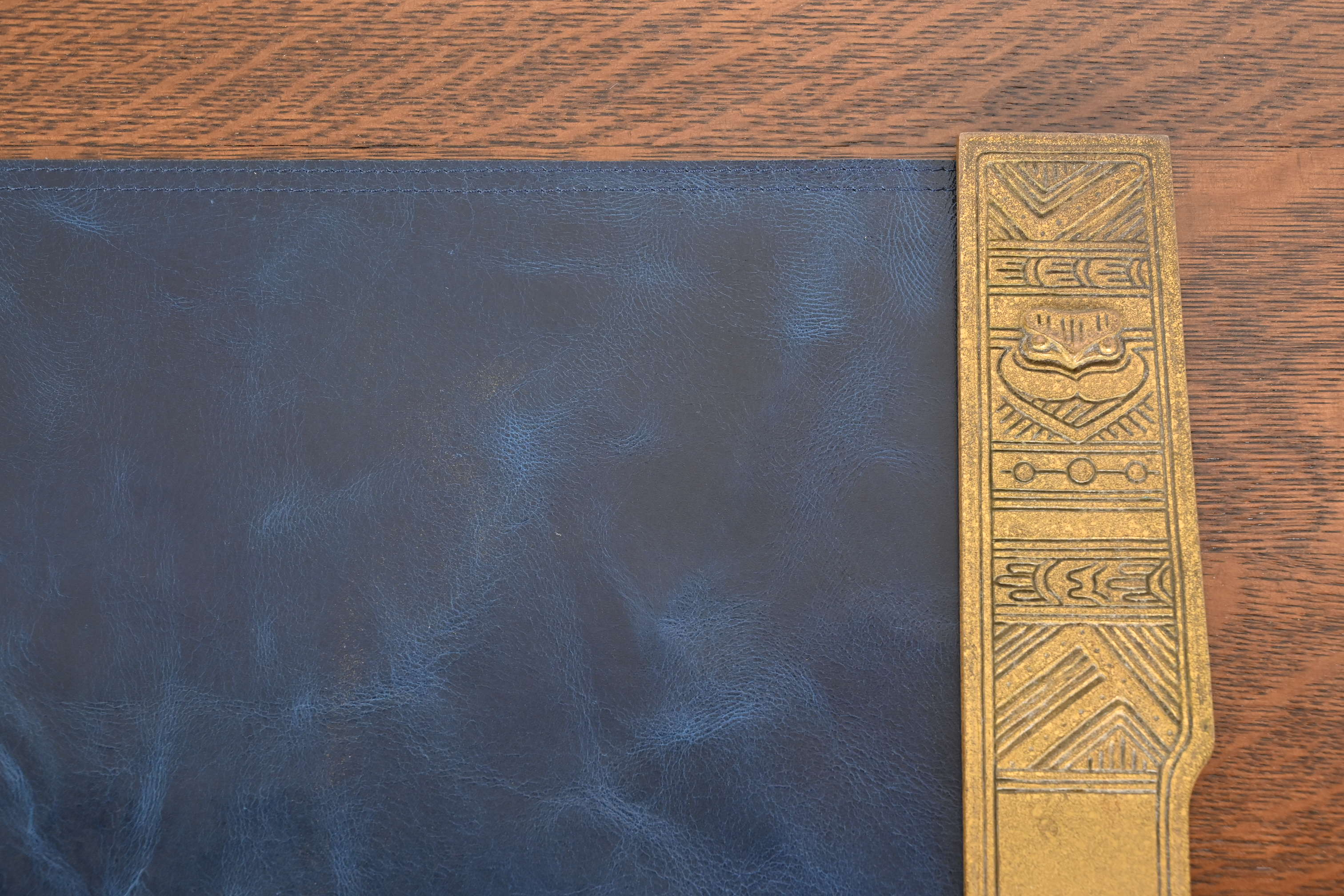Tiffany Studios New York 'American Indian' Bronze Doré Blotter Ends With Leather Desk Blotter - Image 6