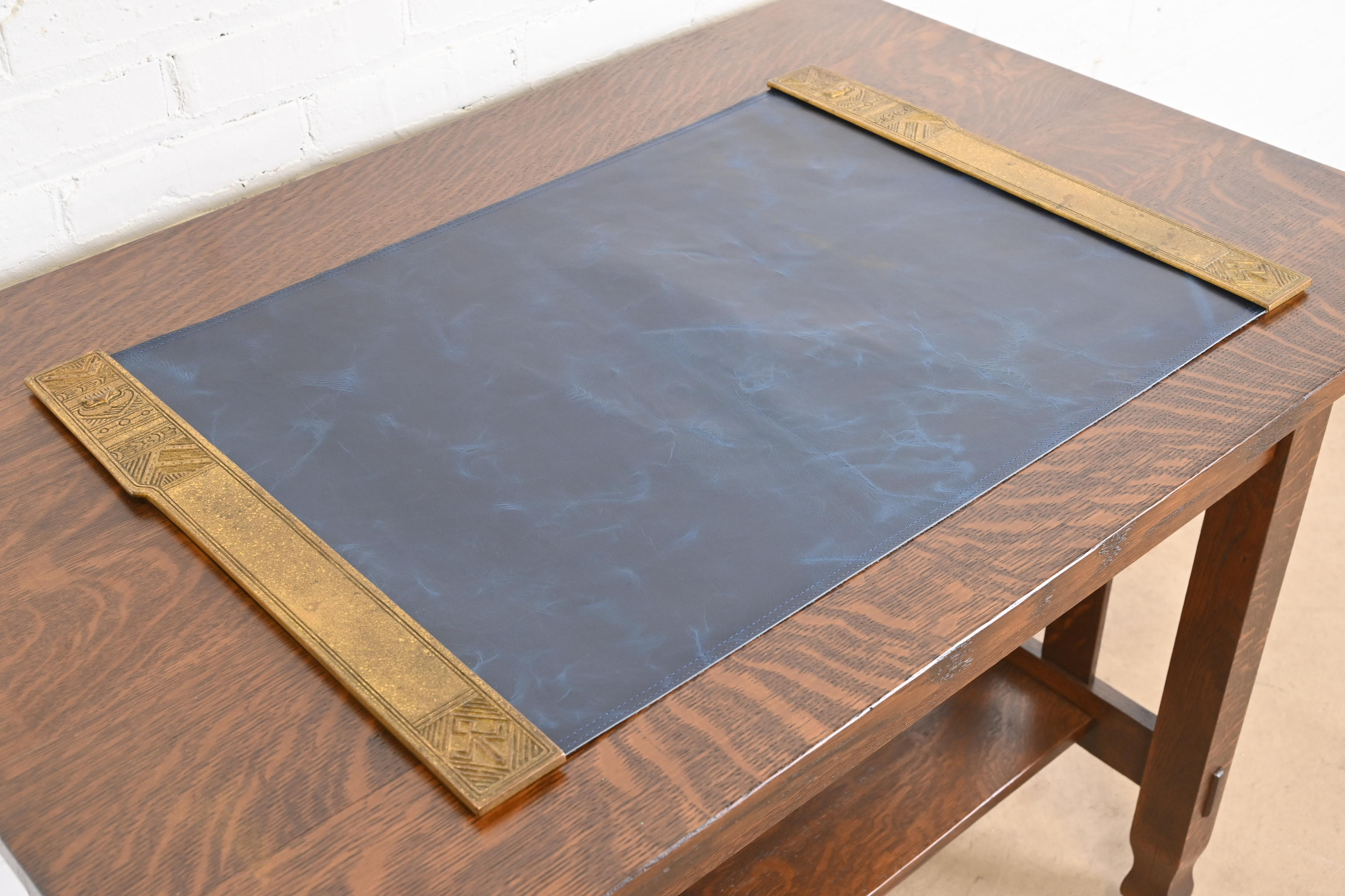 Tiffany Studios New York 'American Indian' Bronze Doré Blotter Ends With Leather Desk Blotter - Image 4