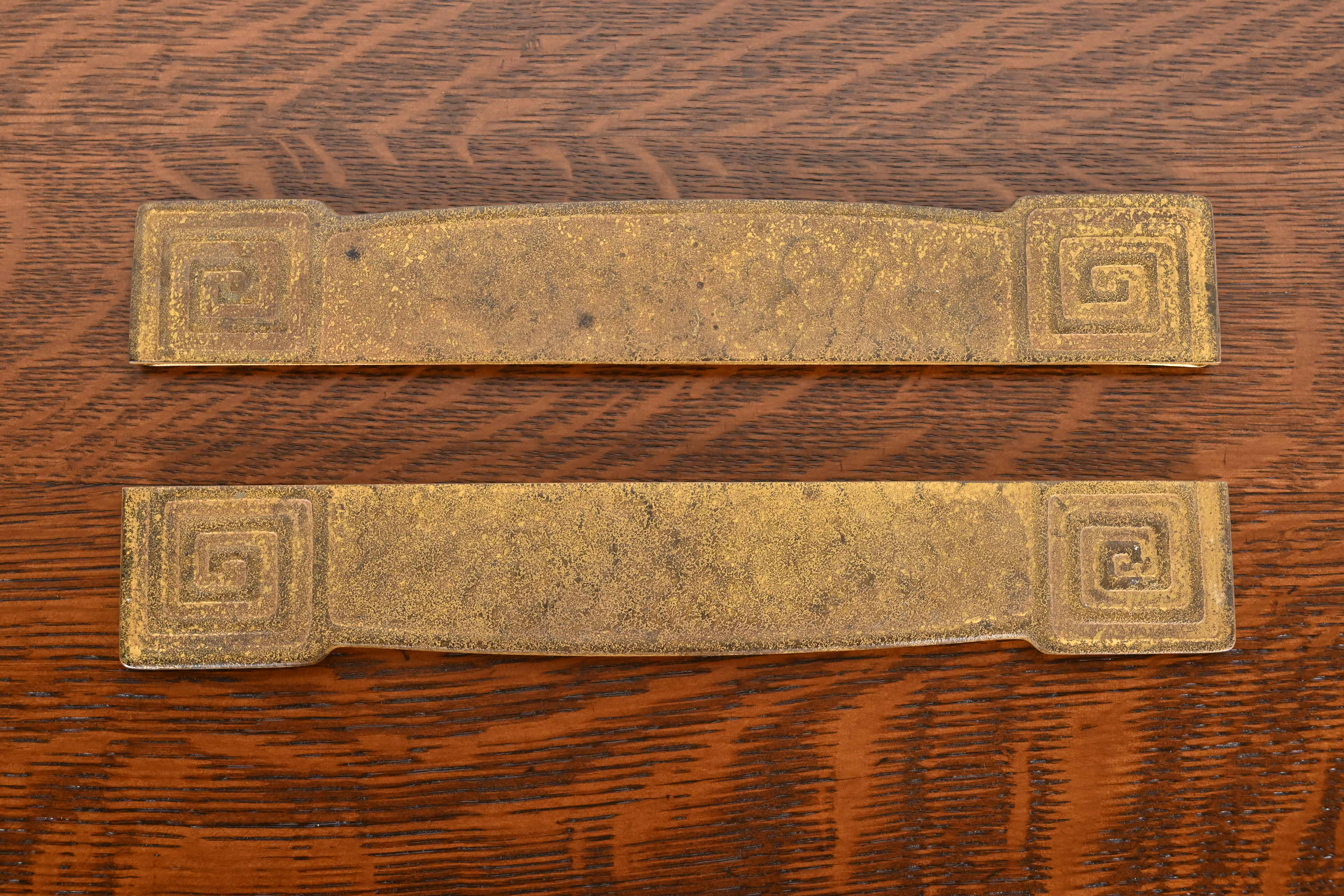 Tiffany Studios New York Greek Key Bronze Doré Blotter Ends With Leather Desk Blotter - Image 7