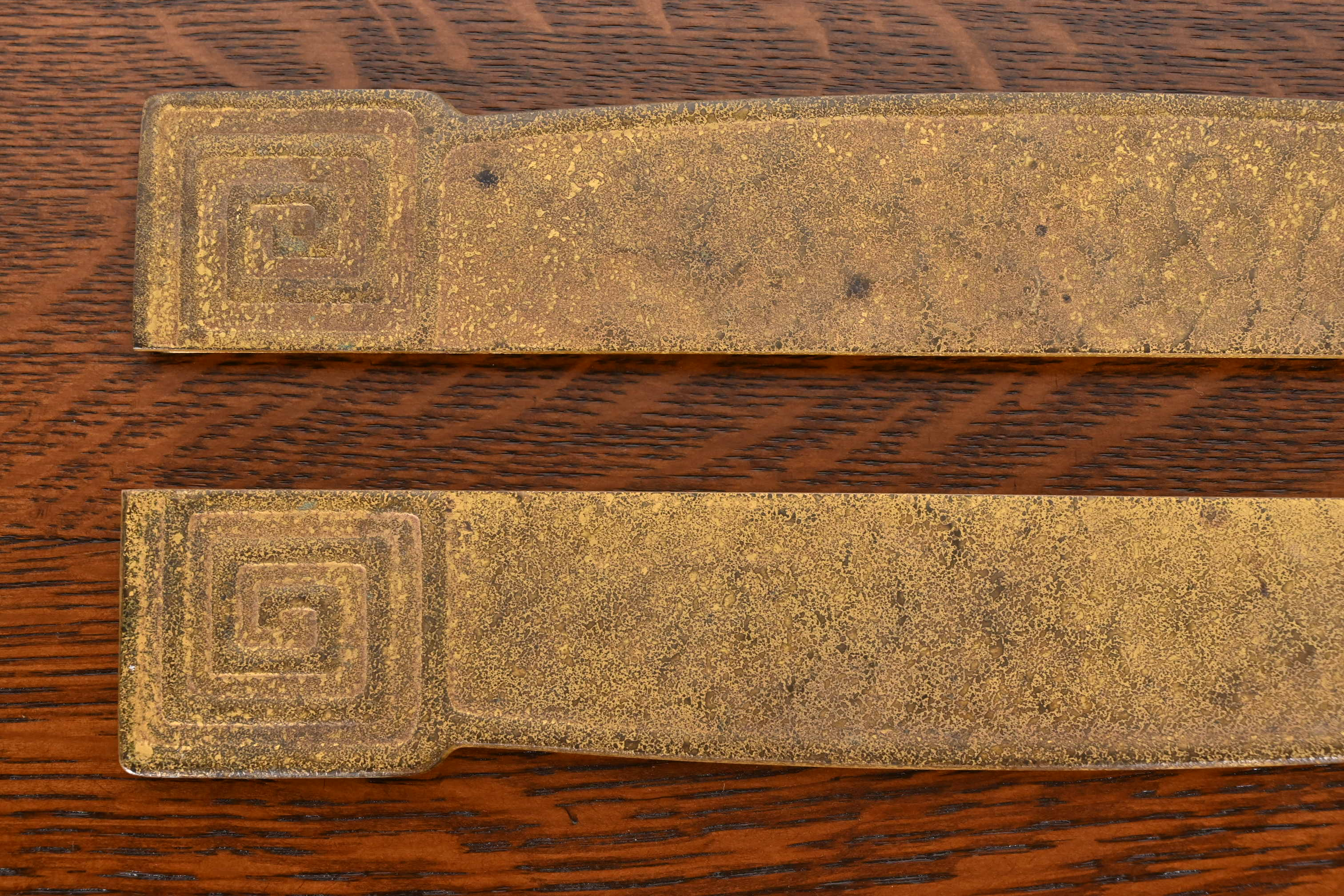 Tiffany Studios New York Greek Key Bronze Doré Blotter Ends With Leather Desk Blotter - Image 8