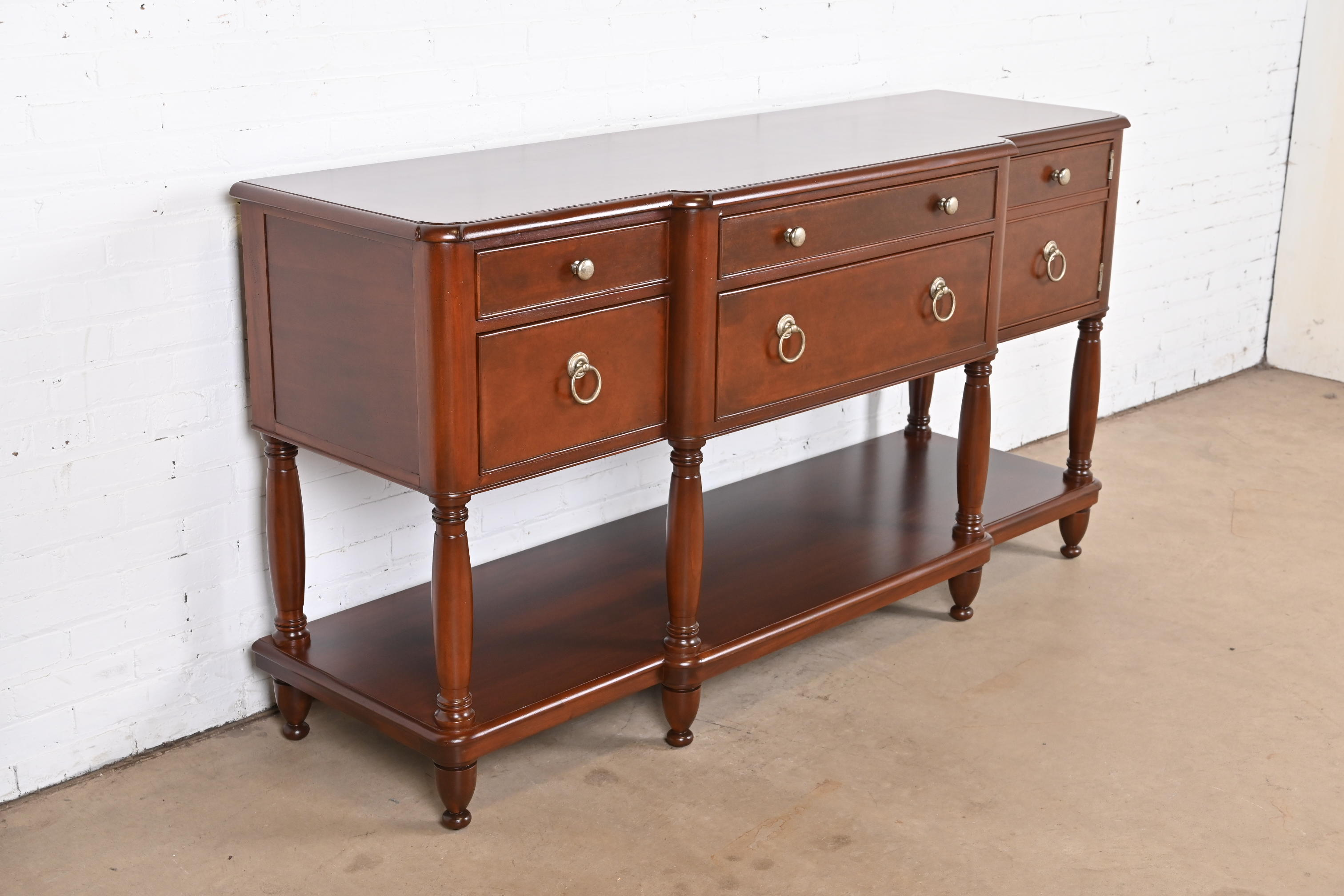 Baker Furniture Italian Provincial Mahogany and Burl Wood Sideboard, Newly Refinished - Image 3
