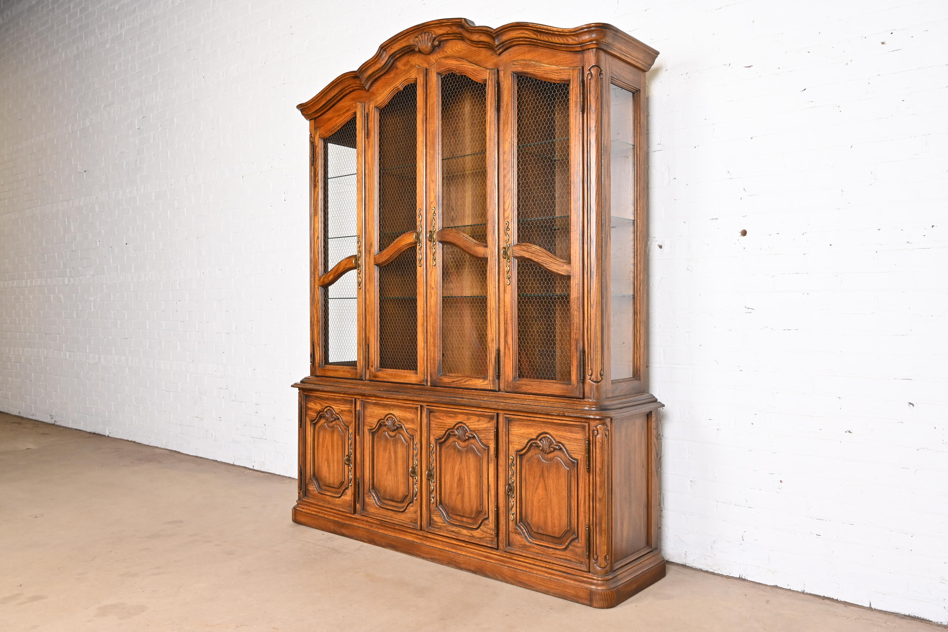 Drexel Heritage French Provincial Carved Oak Lighted Breakfront Bookcase Cabinet, 1970s - Image 2