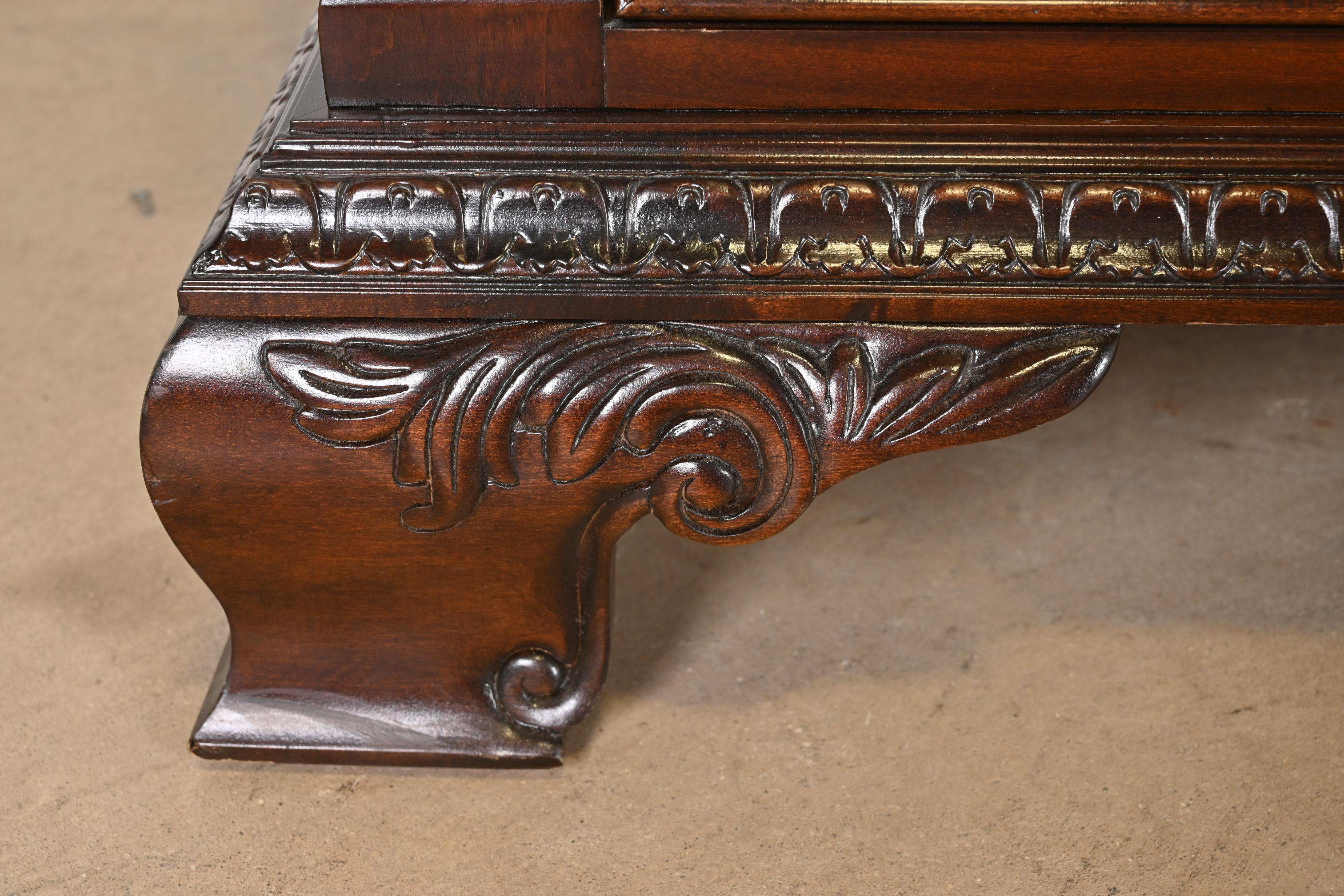 Century Furniture Georgian Carved Mahogany Bombay Dresser or Commode - Image 5